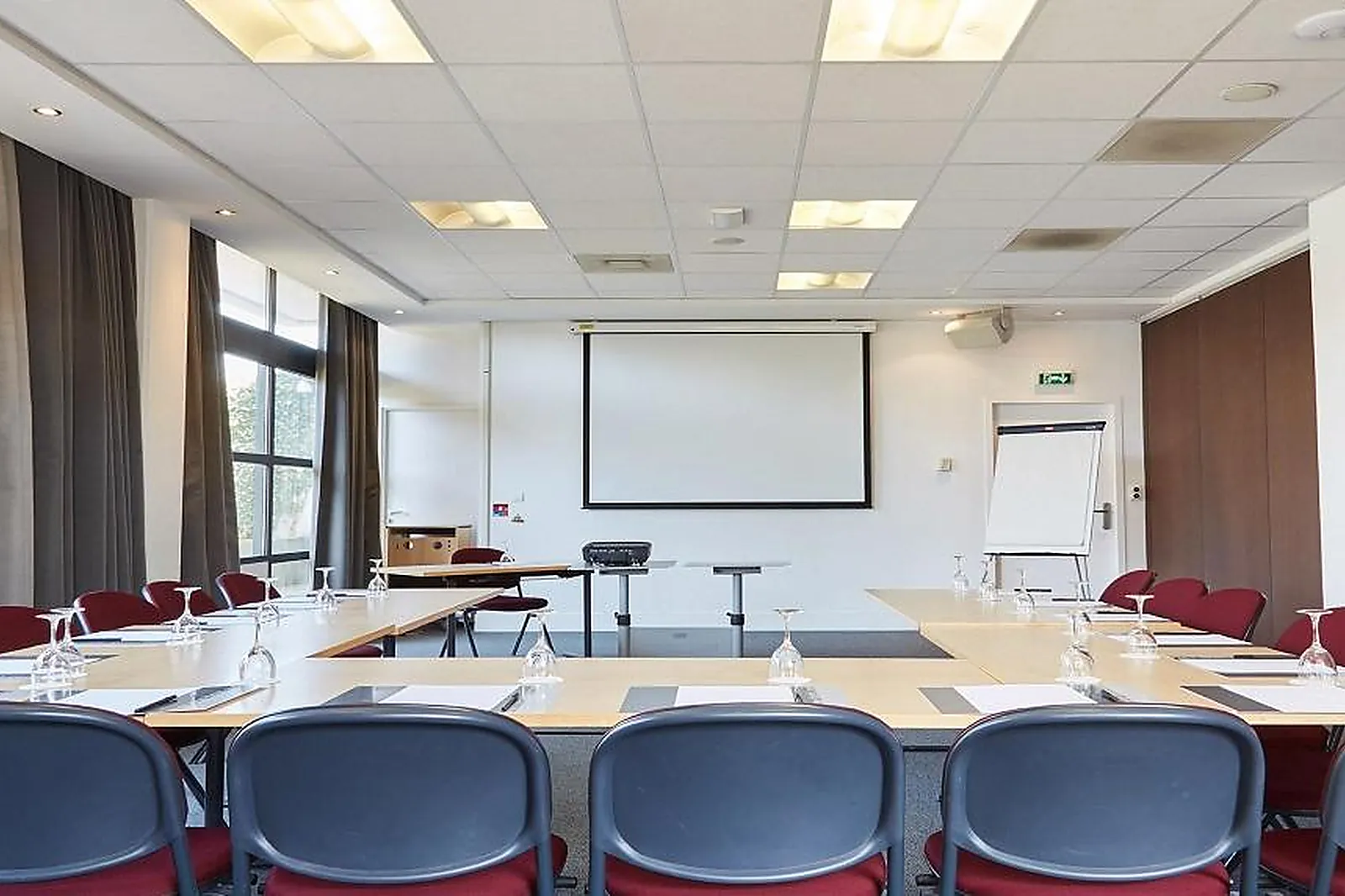 Lieux événementiels, NEW HOTEL OF MARSEILLE