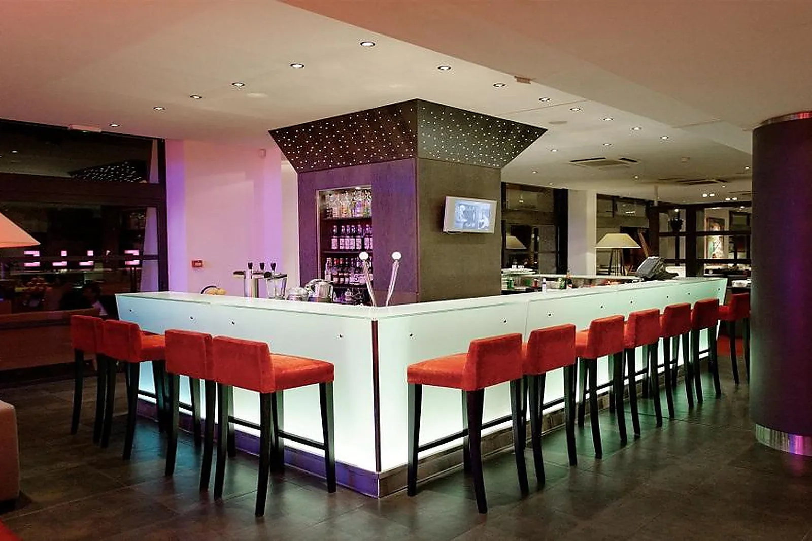 Lieux événementiels, NEW HOTEL OF MARSEILLE