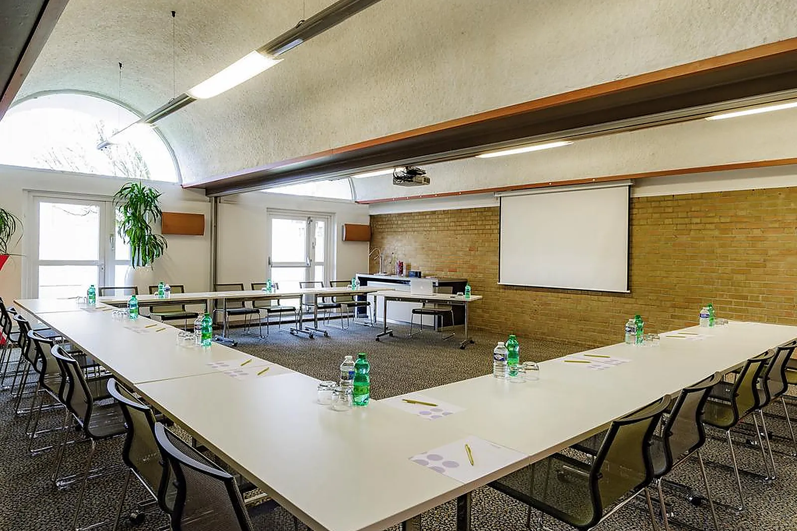 Hôtel, NOVOTEL VALENCIENNES AÉRODROME