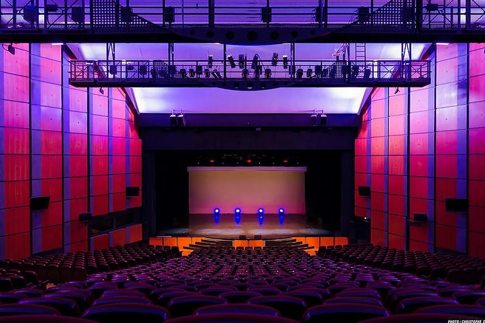 Centre de congrès, PALAIS DES CONGRÈS NEPTUNE TOULON