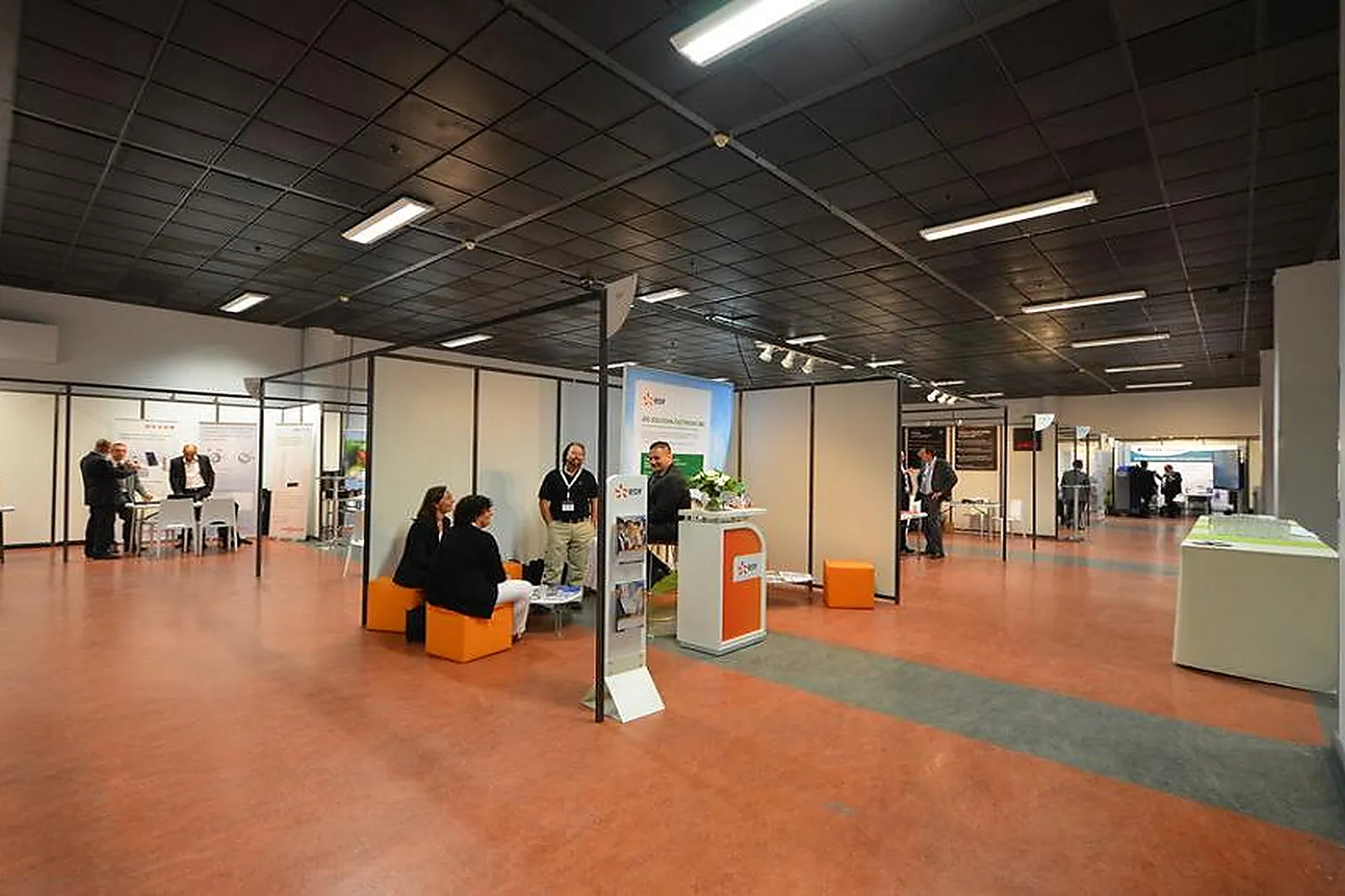 Lieux événementiels, PALAIS DES CONGRÈS ET CENTRE DE CONGRÈS CITÉ MONDIALE