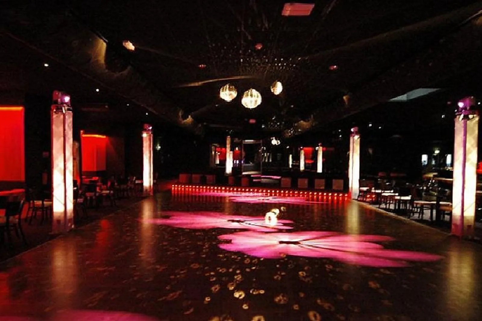 Lieux événementiels, PAPA TANGO