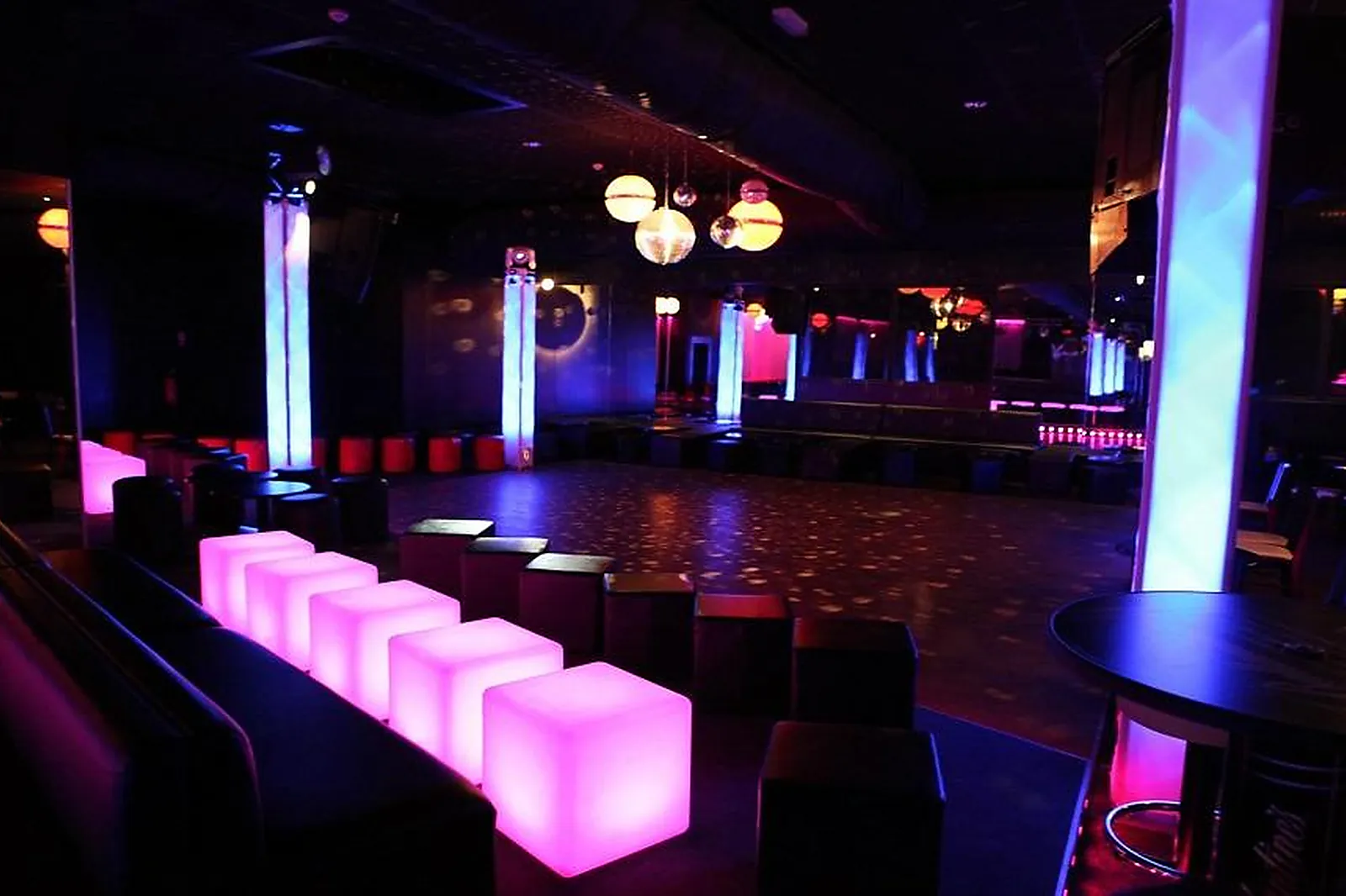 Lieux événementiels, PAPA TANGO