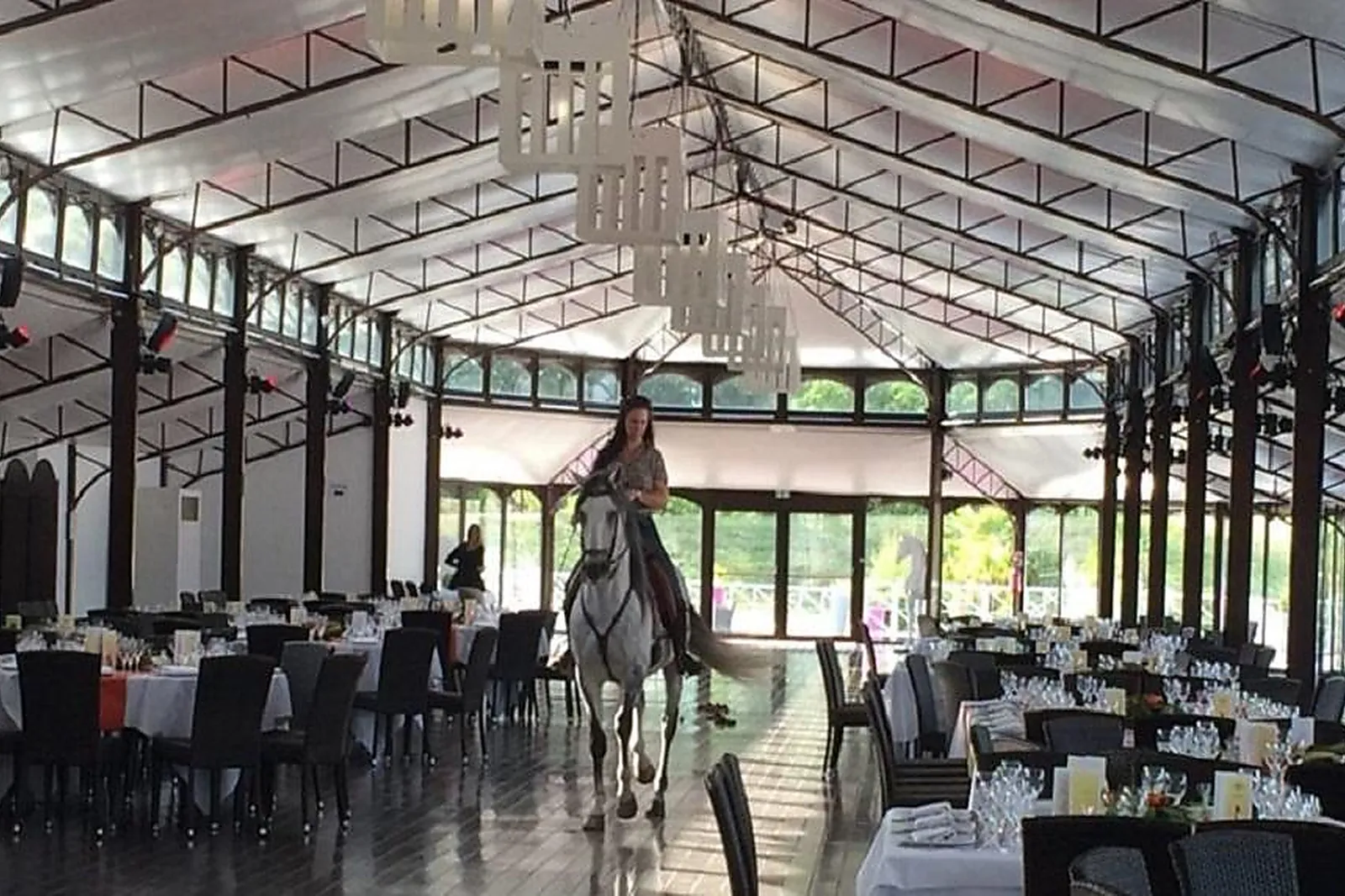 Lieux événementiels, PARIS COUNTRY CLUB