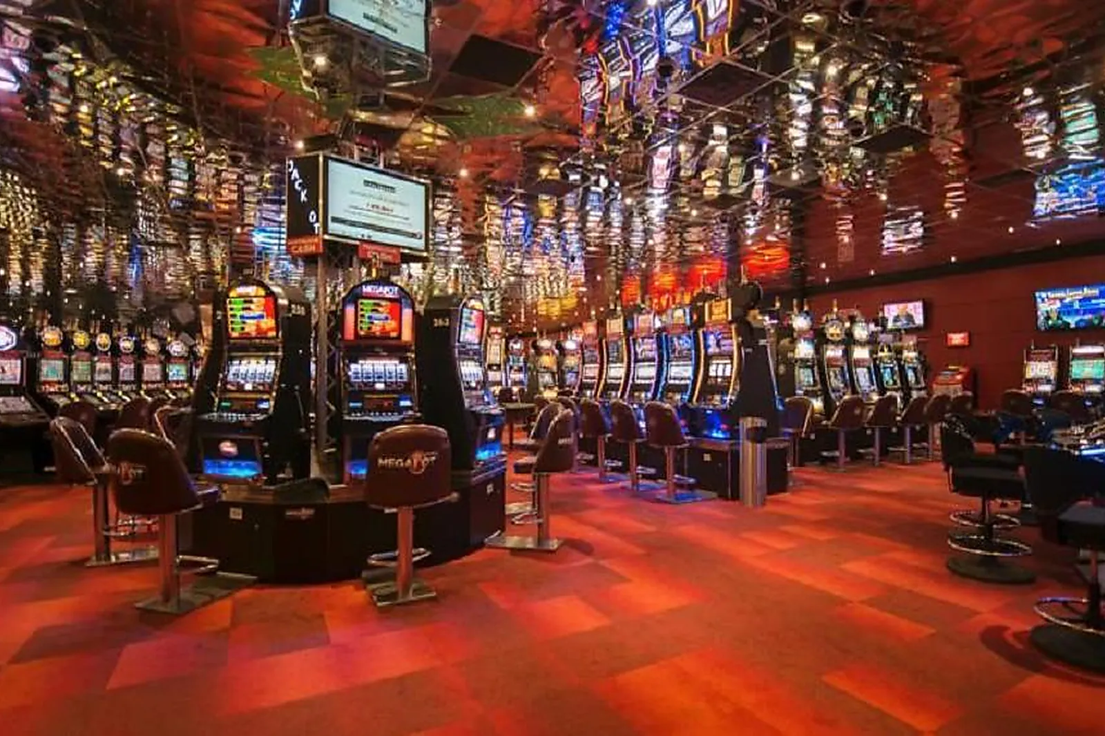 Nord-Pas-de-Calais-Picardie, PASINO DE SAINT-AMAND-LES-EAUX - GROUPE PARTOUCHE