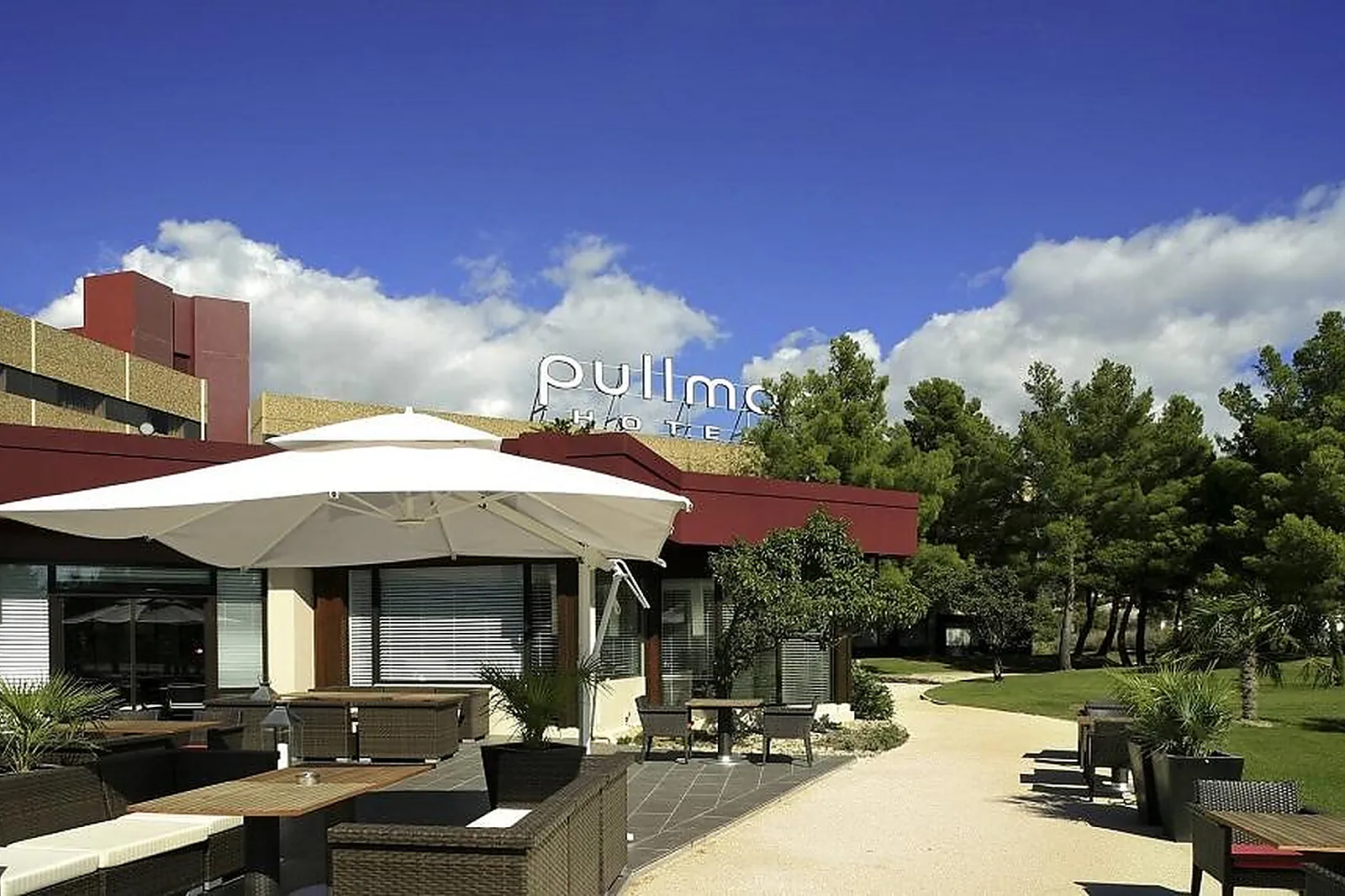 Hôtel, PULLMAN MARSEILLE PROVENCE AÉROPORT  