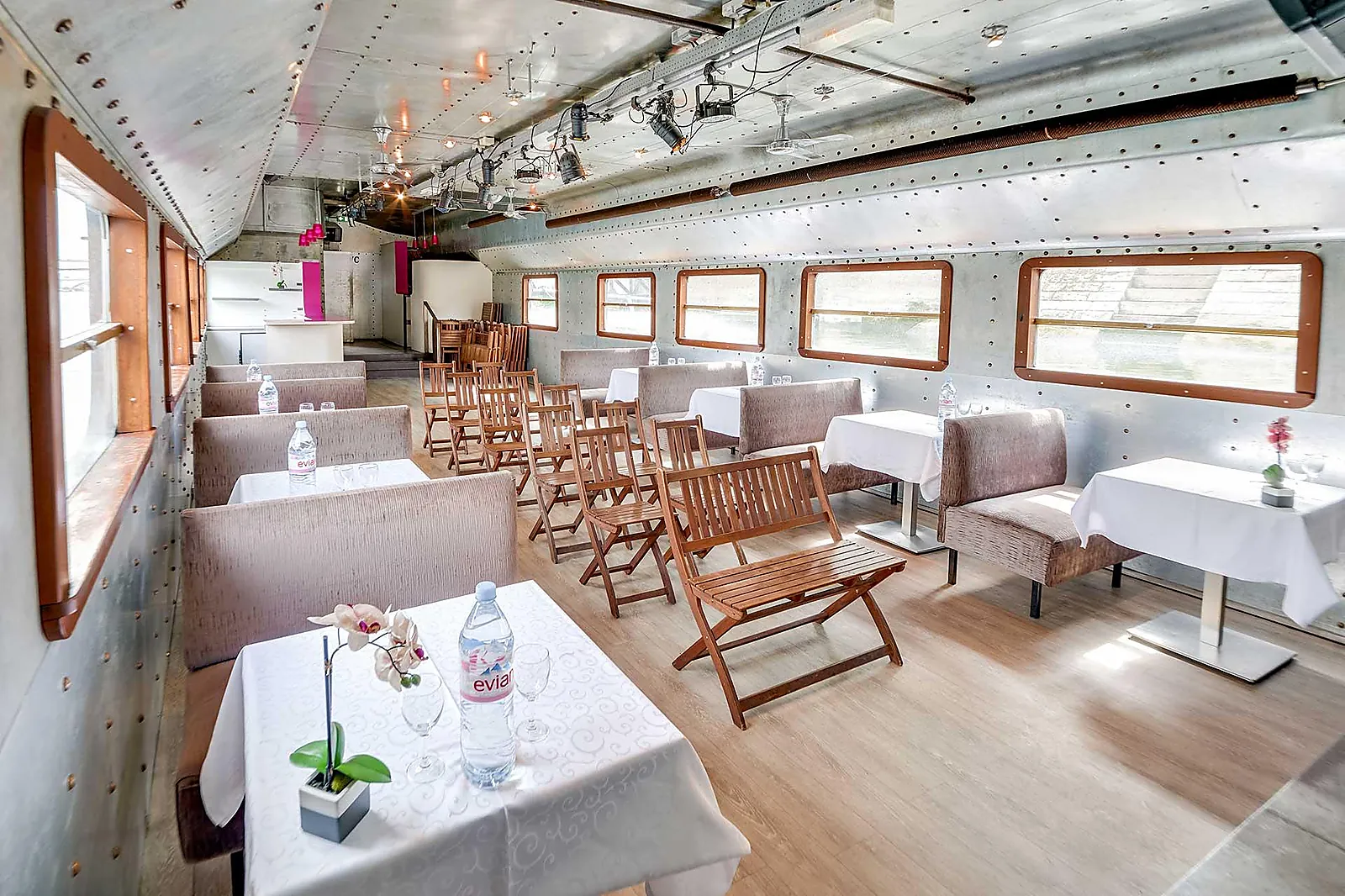 Bateau et Péniche, PÉNICHE BALEINE BLANCHE