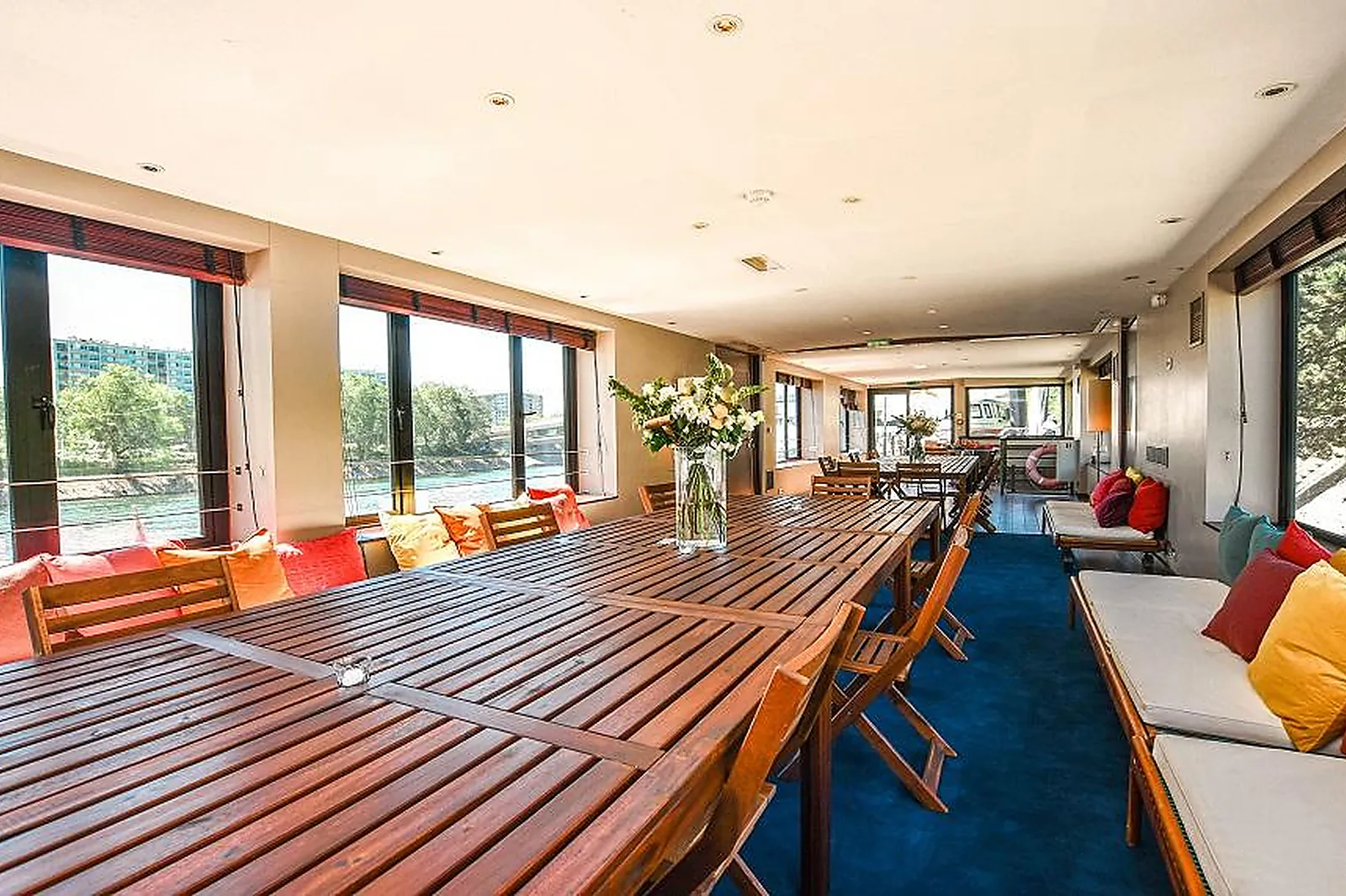 Lieux événementiels, PÉNICHE VAN GOGH