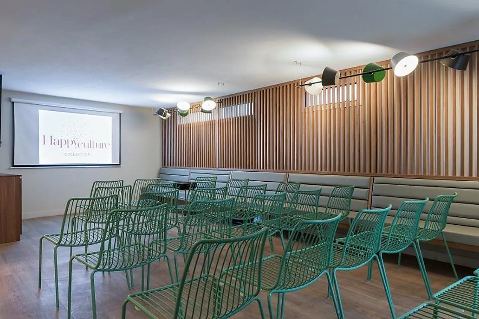 Lieux événementiels, QUALITY HOTEL & SUITES BERCY BIBLIOTHÈQUE