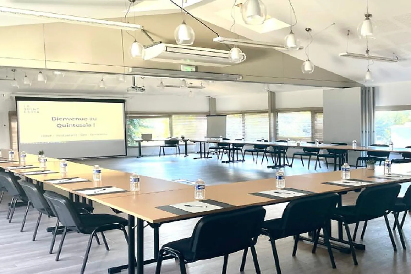 Lieux événementiels, QUINTESSIA RESORT