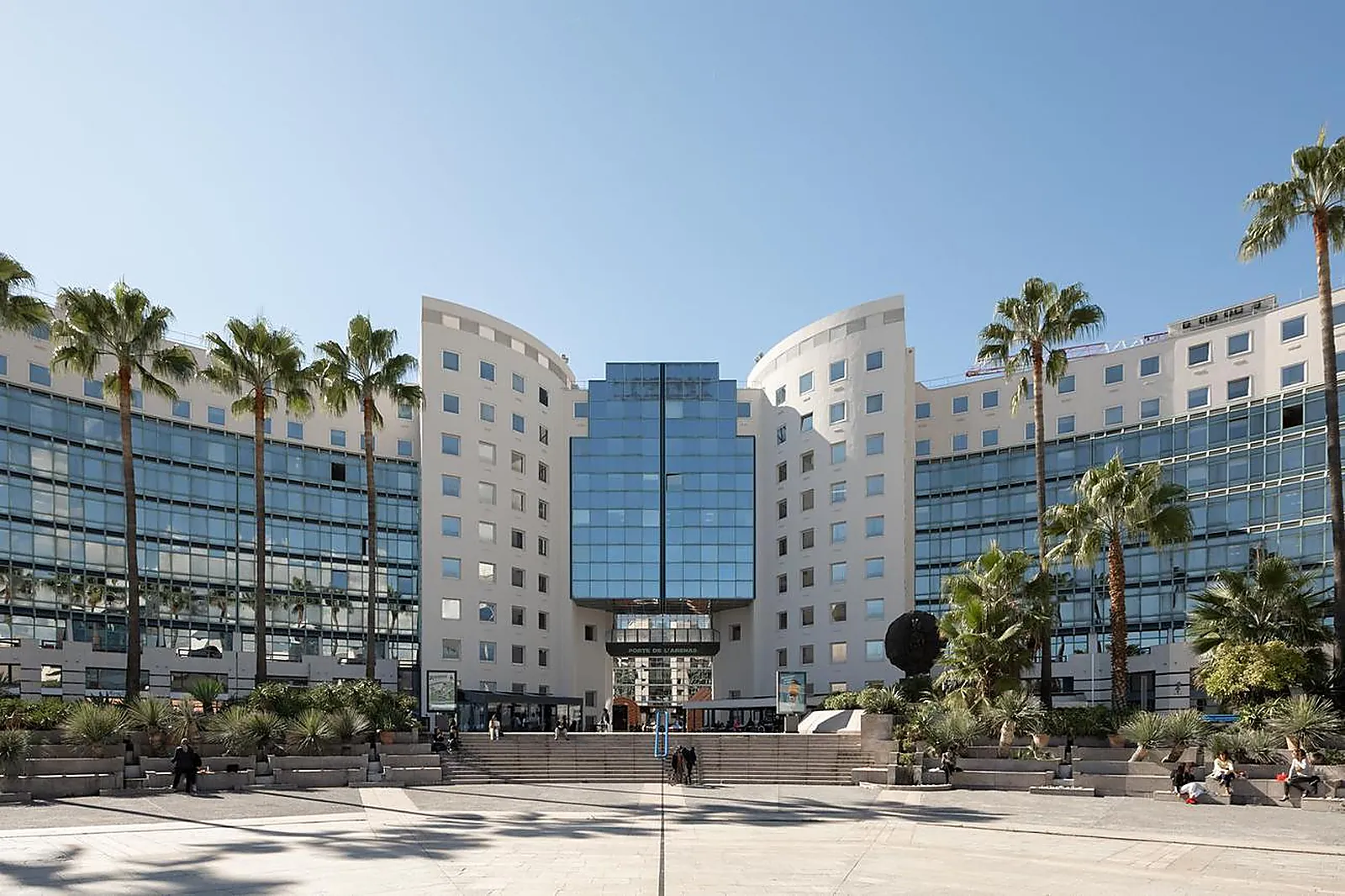 Coworking, REGUS AÉROPORT ARÉNAS