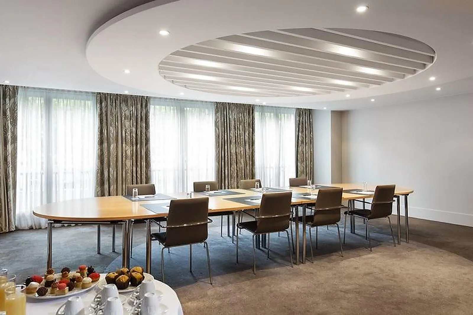 Lieux événementiels, RELAIS SPA VAL D’EUROPE