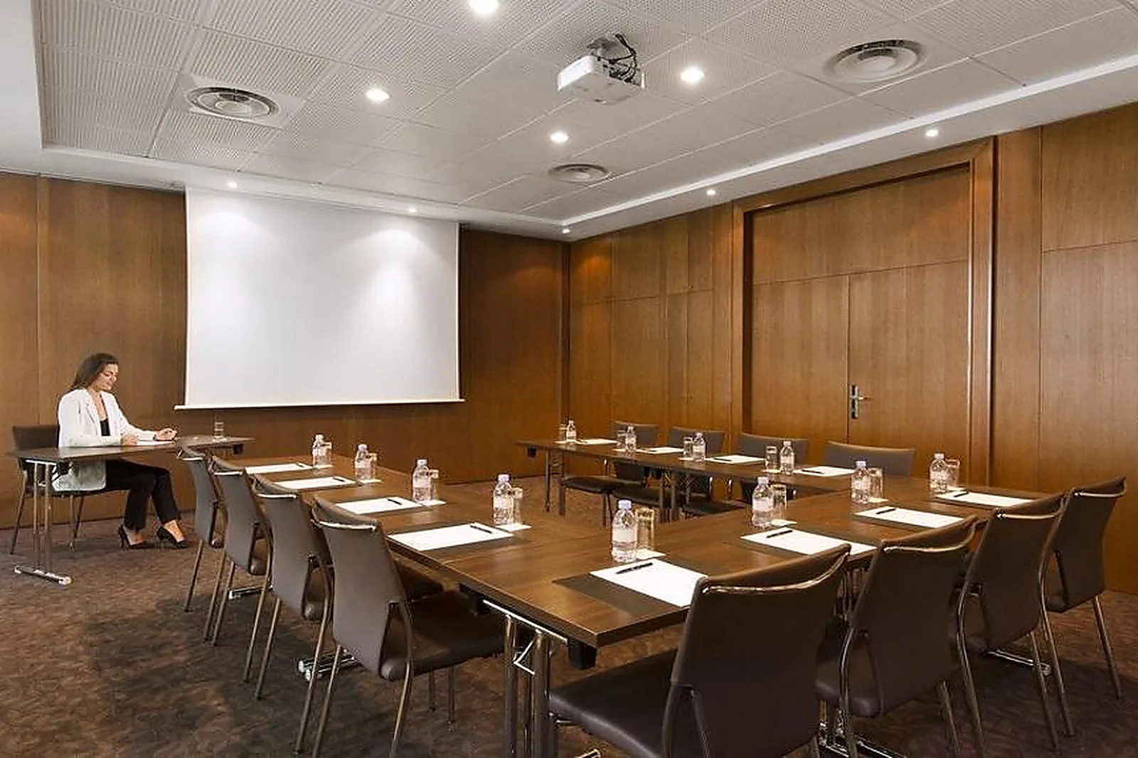 Lieux événementiels, RELAIS SPA VAL D’EUROPE