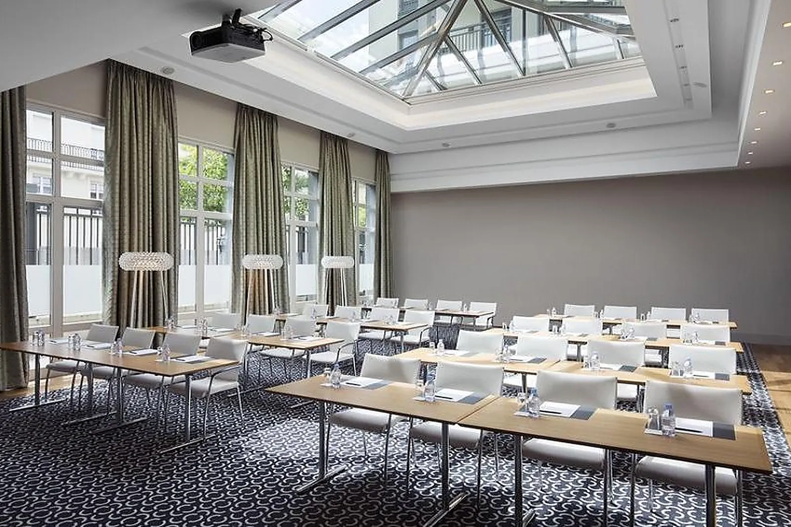 Lieux événementiels, RELAIS SPA VAL D’EUROPE