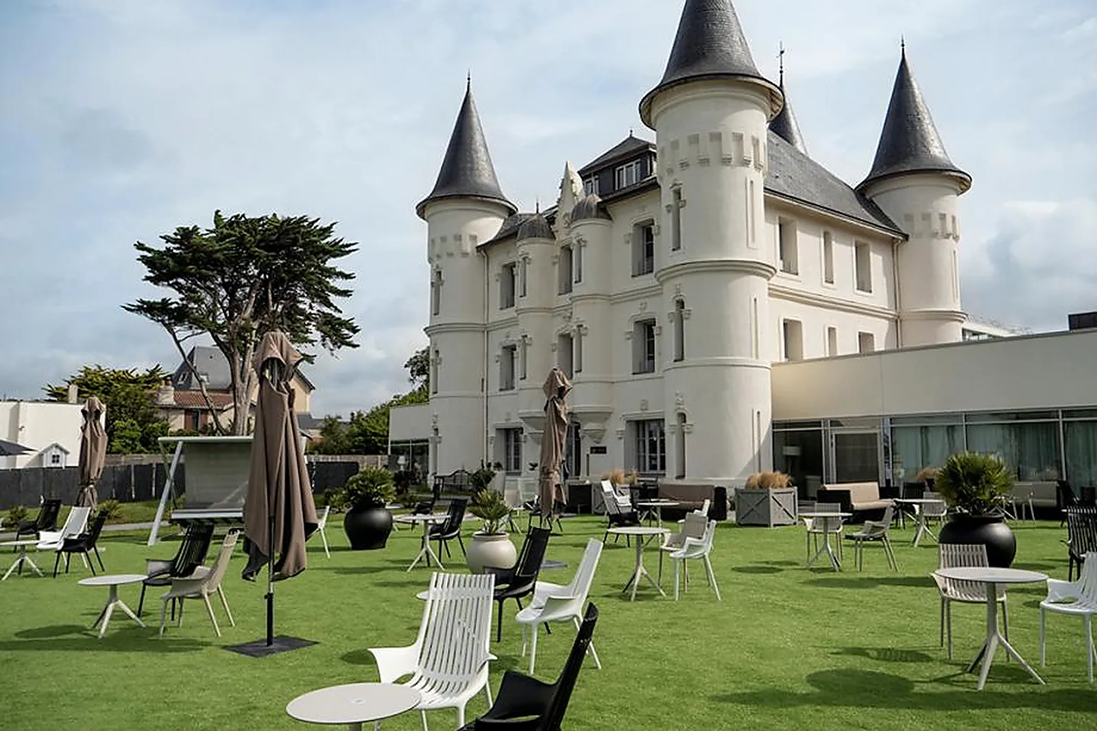 Lieux événementiels, RELAIS THALASSO - CHÂTEAU DES TOURELLES
