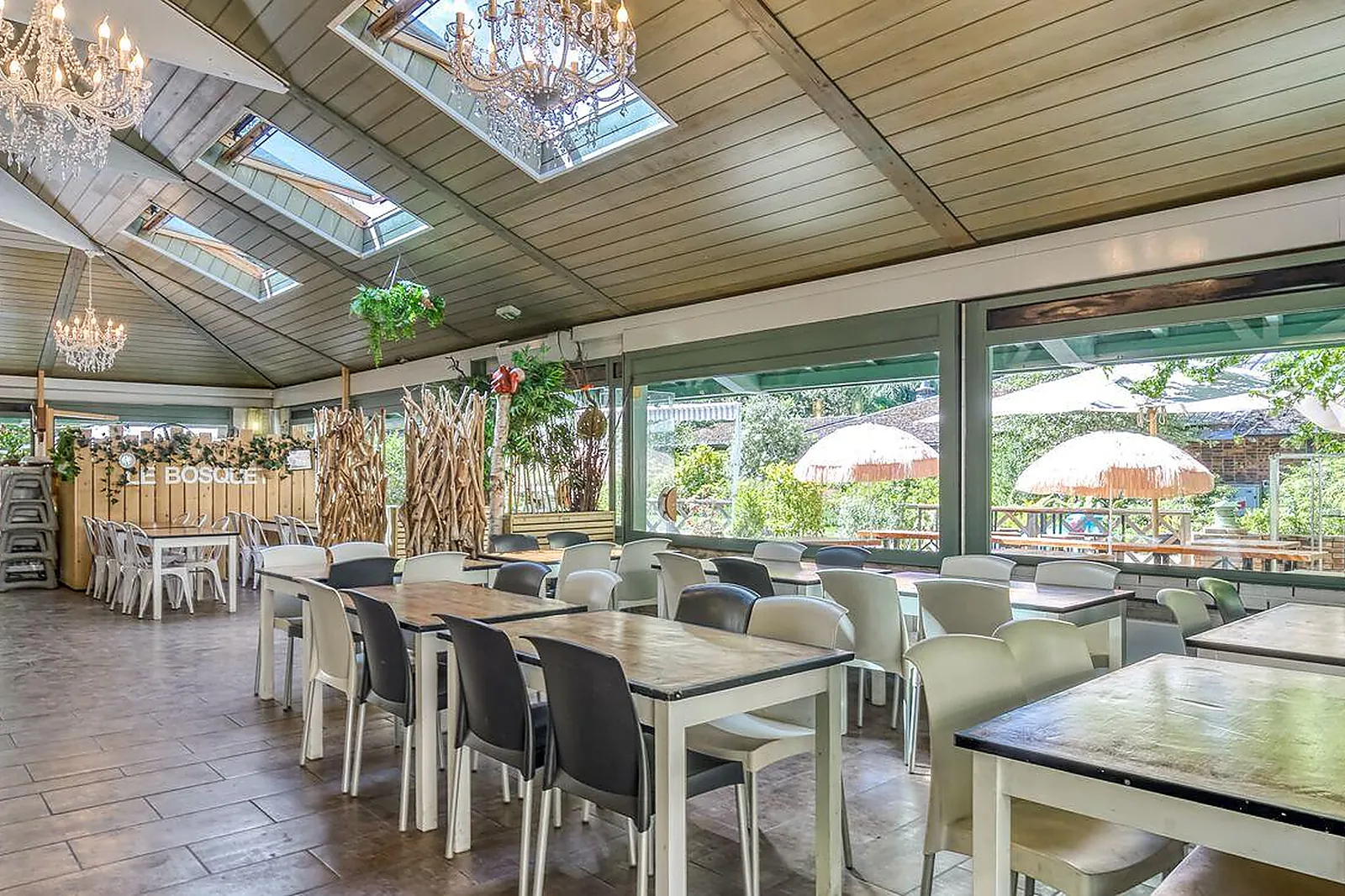 Lieux événementiels, RESTAURANT LE BOSQUET