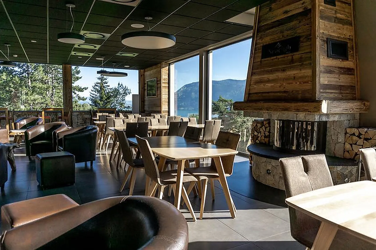 Lieux événementiels, RÉSIDENCE LES BALCONS DU LAC D'ANNECY