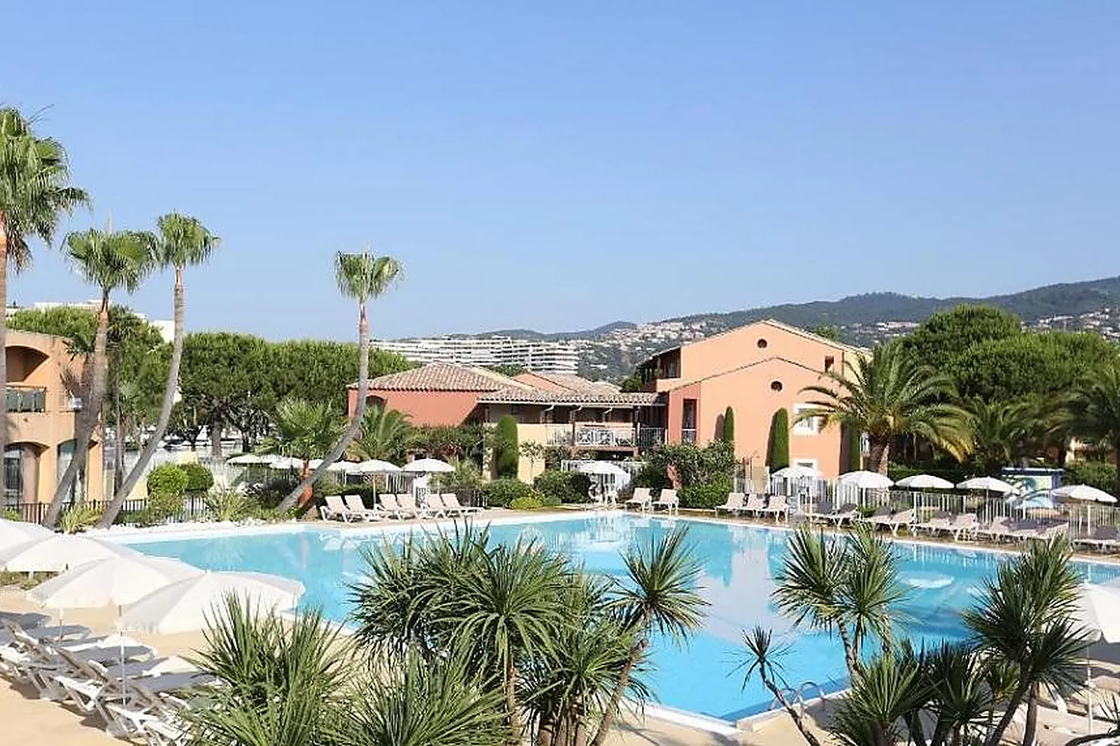 Hôtel, RÉSIDENCE LES RIVES DE CANNES MANDELIEU PIERRE & VACANCES