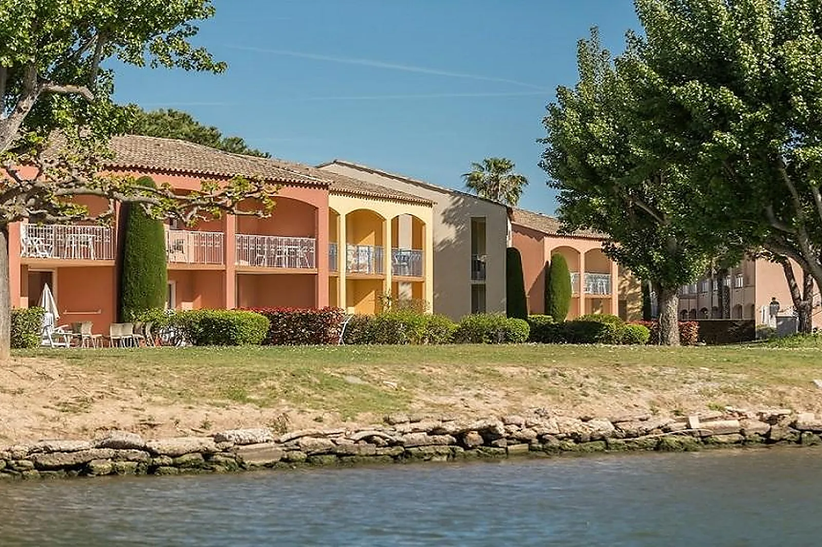 Hôtel, RÉSIDENCE LES RIVES DE CANNES MANDELIEU PIERRE & VACANCES