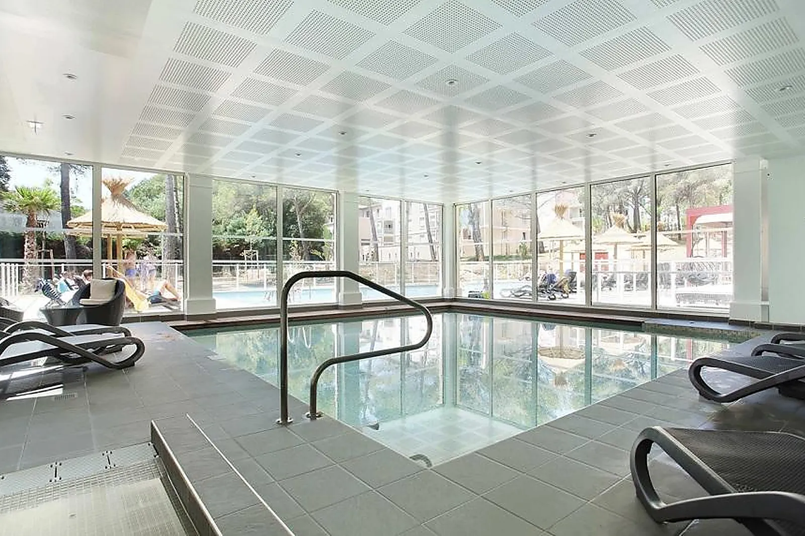 Lieux événementiels, RÉSIDENCE PRESTIGE ODALYS LES CANISSONS