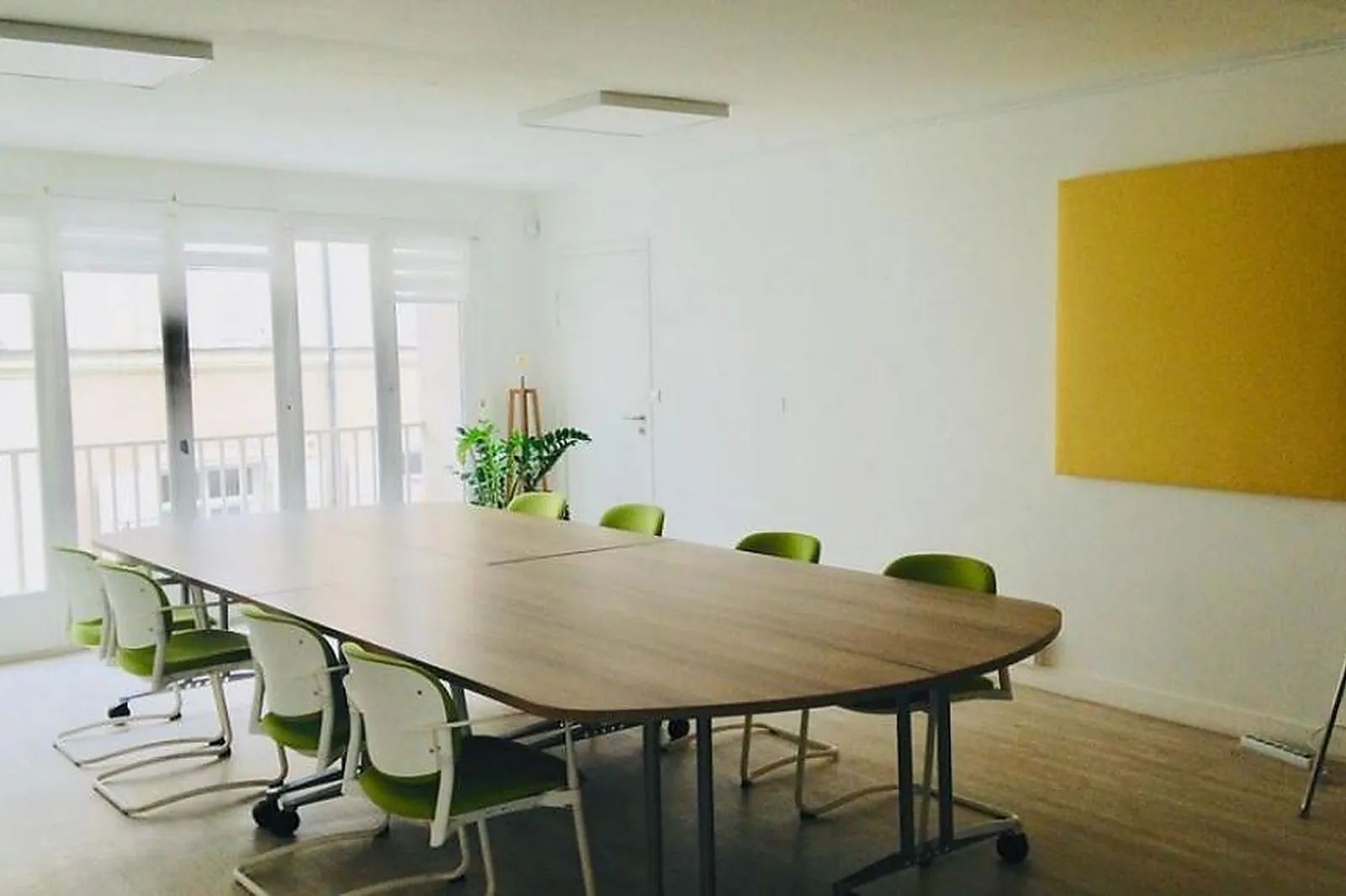 Lieux événementiels, SALONS 8ÈME SENS BÉCLARD