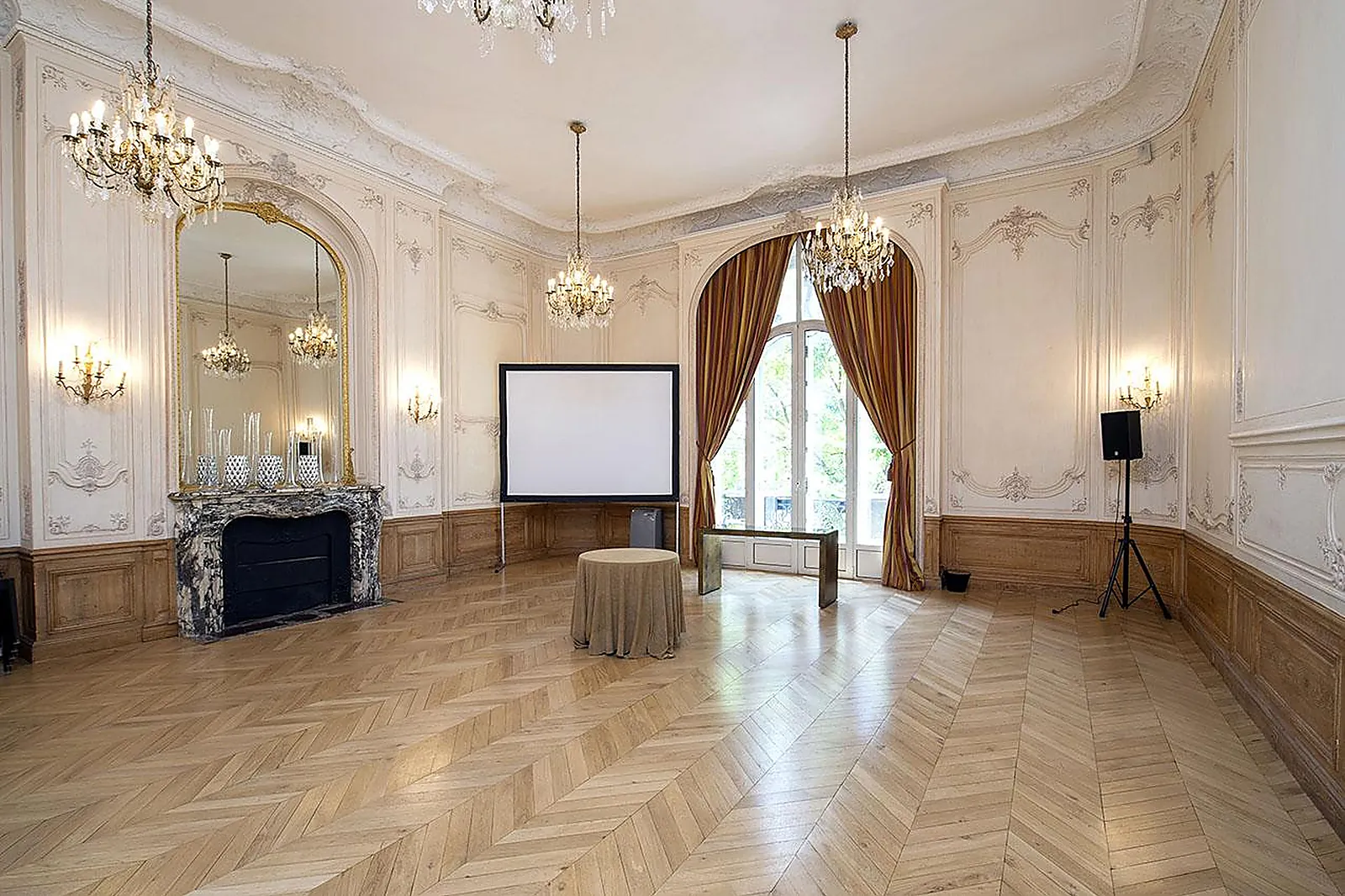 Salle de réception, SALONS ÉTOILE WAGRAM