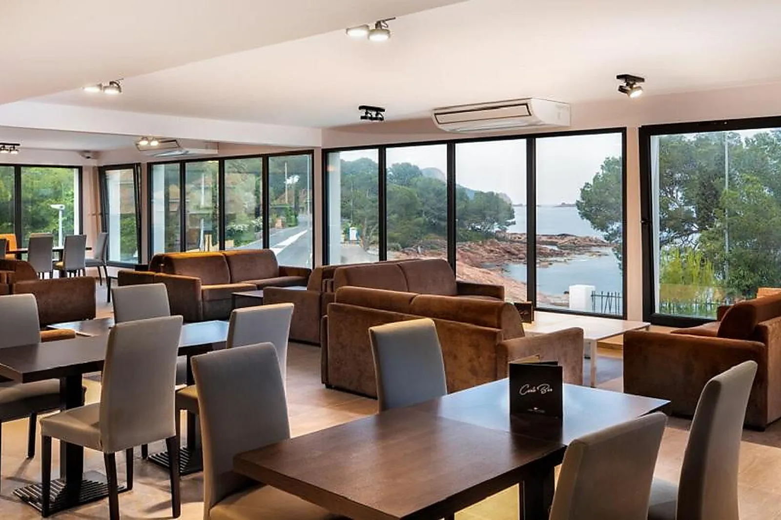 Lieux événementiels, SOLEIL VACANCES RÉSIDENCE LES CHÊNES VERTS