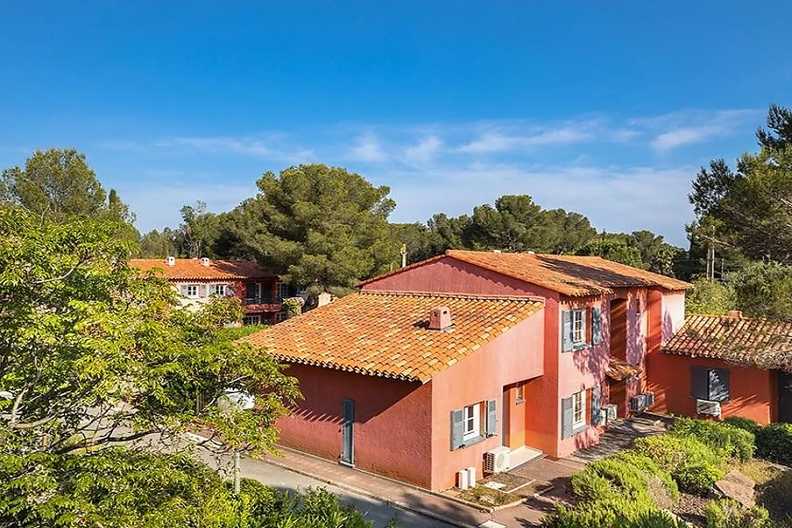Lieux événementiels, SOLEIL VACANCES RÉSIDENCE LES CHÊNES VERTS