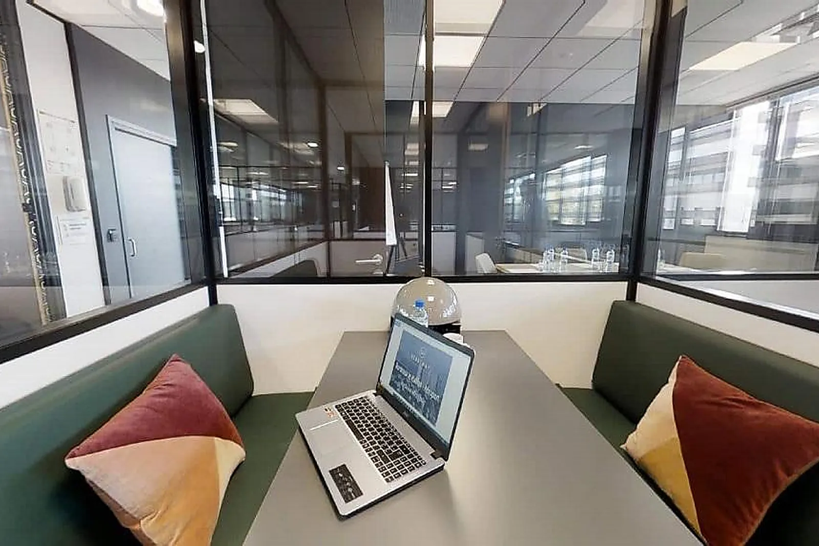 Lieux événementiels, STARTWAY COWORKING BORDEAUX AÉROPORT LE HAILLAN