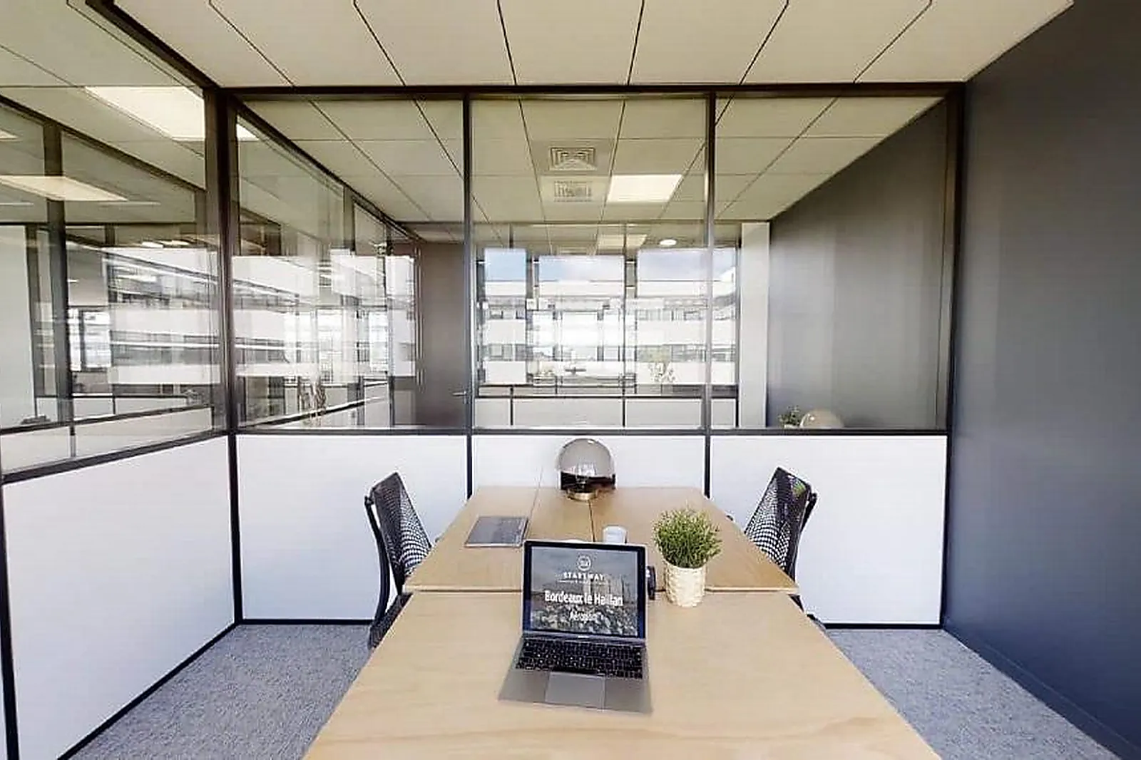 Lieux événementiels, STARTWAY COWORKING BORDEAUX AÉROPORT LE HAILLAN