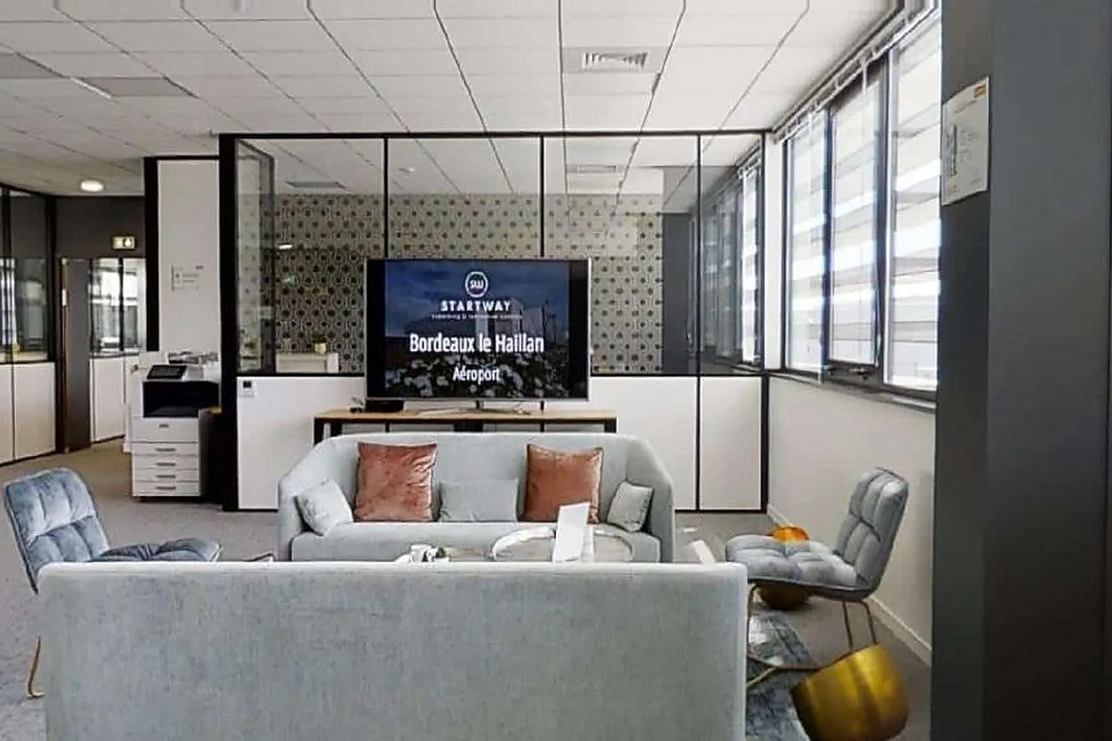 Lieux événementiels, STARTWAY COWORKING BORDEAUX AÉROPORT LE HAILLAN