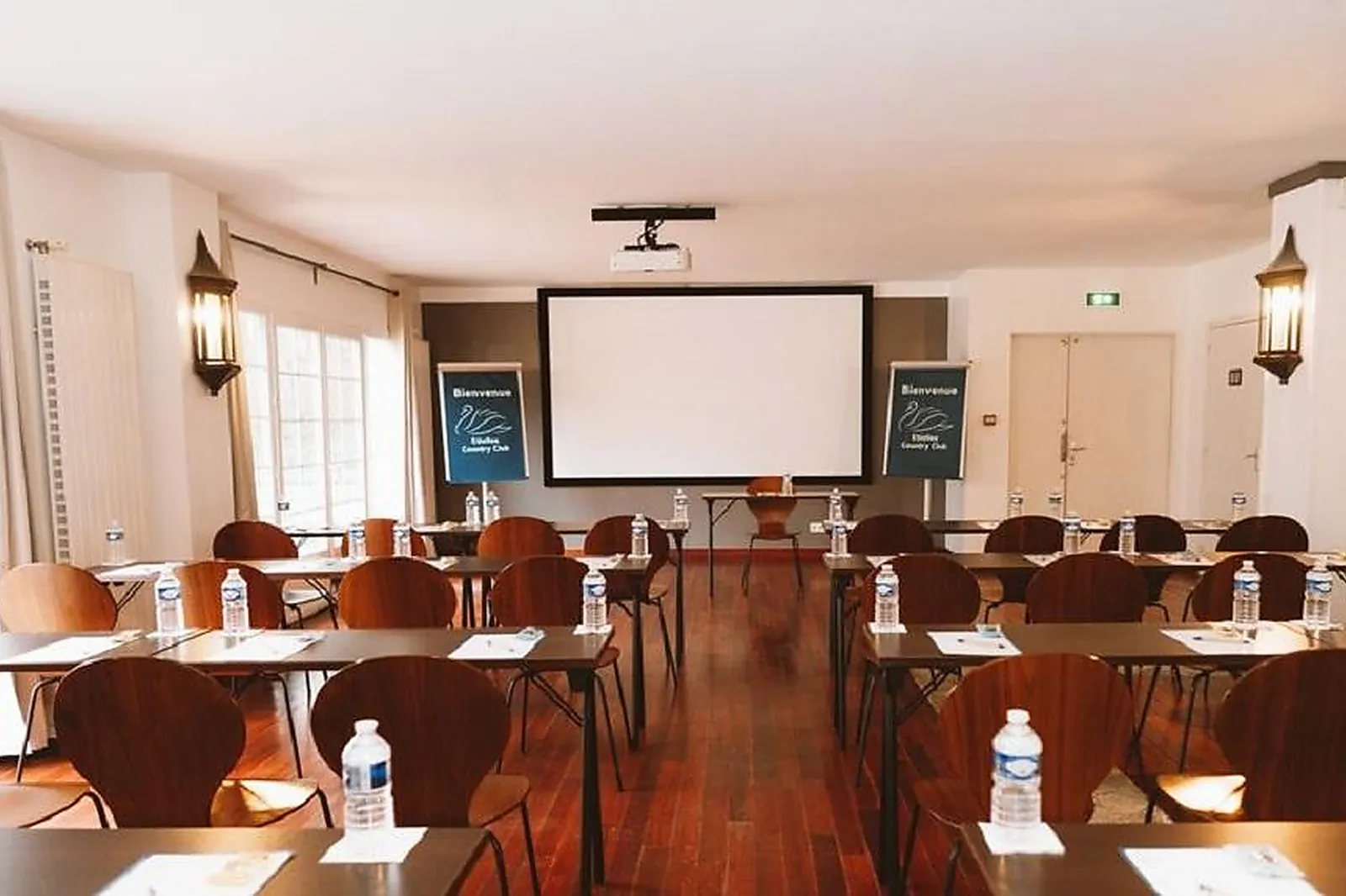 Lieux événementiels, SÉMINAIRES & COHÉSION PAR ETIOLLES COUNTRY CLUB