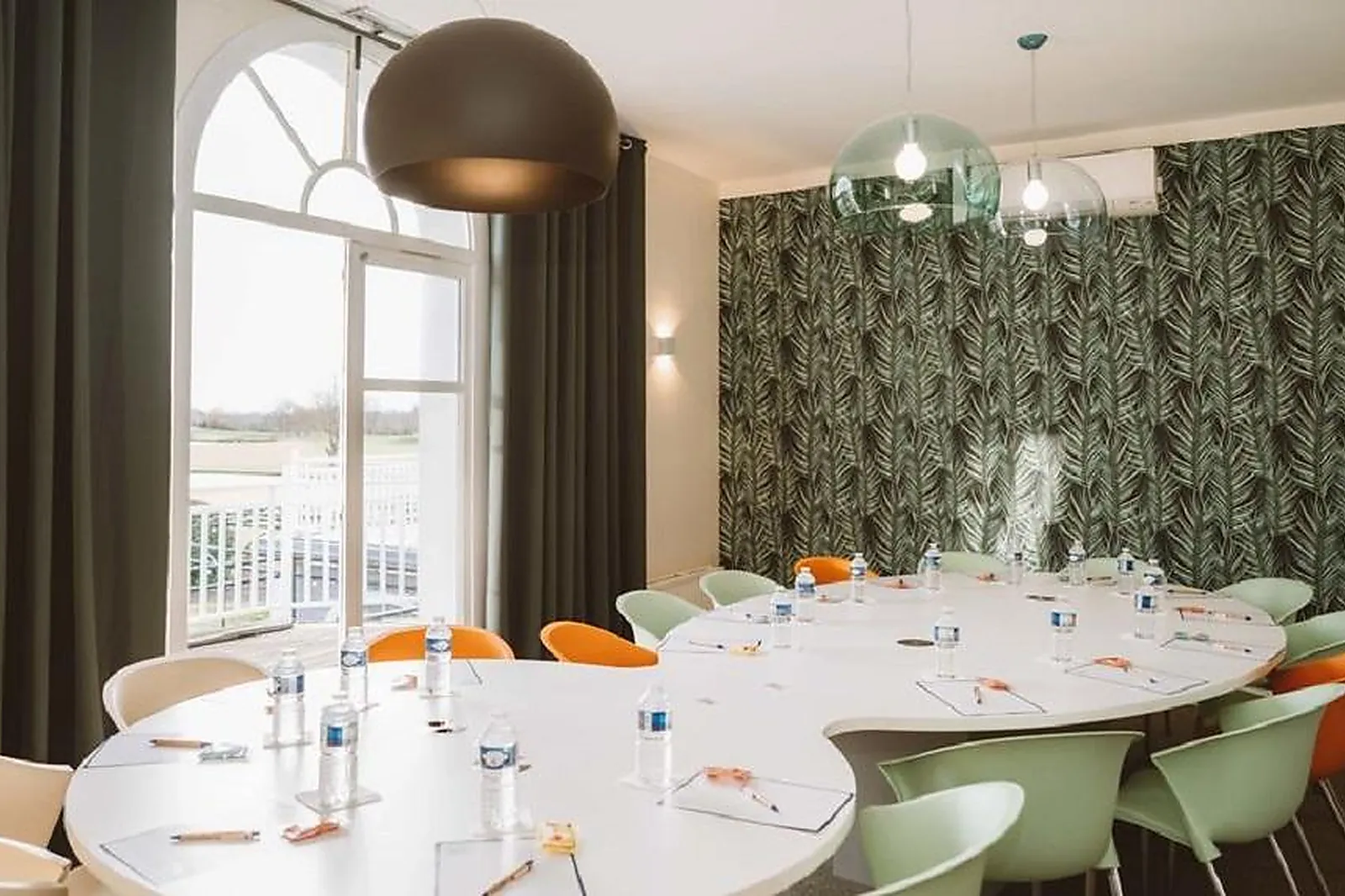 Lieux événementiels, SÉMINAIRES & COHÉSION PAR ETIOLLES COUNTRY CLUB