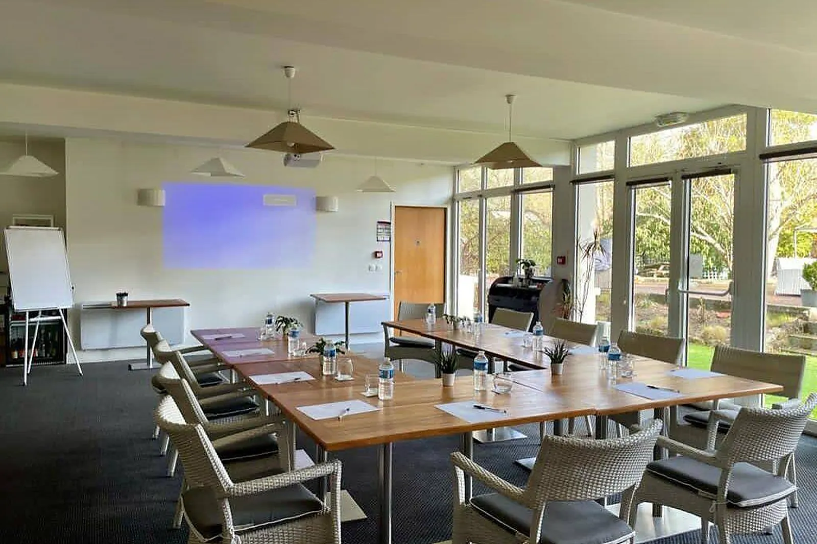 Lieu atypique, TERRASSE DE SAUVEGRAIN