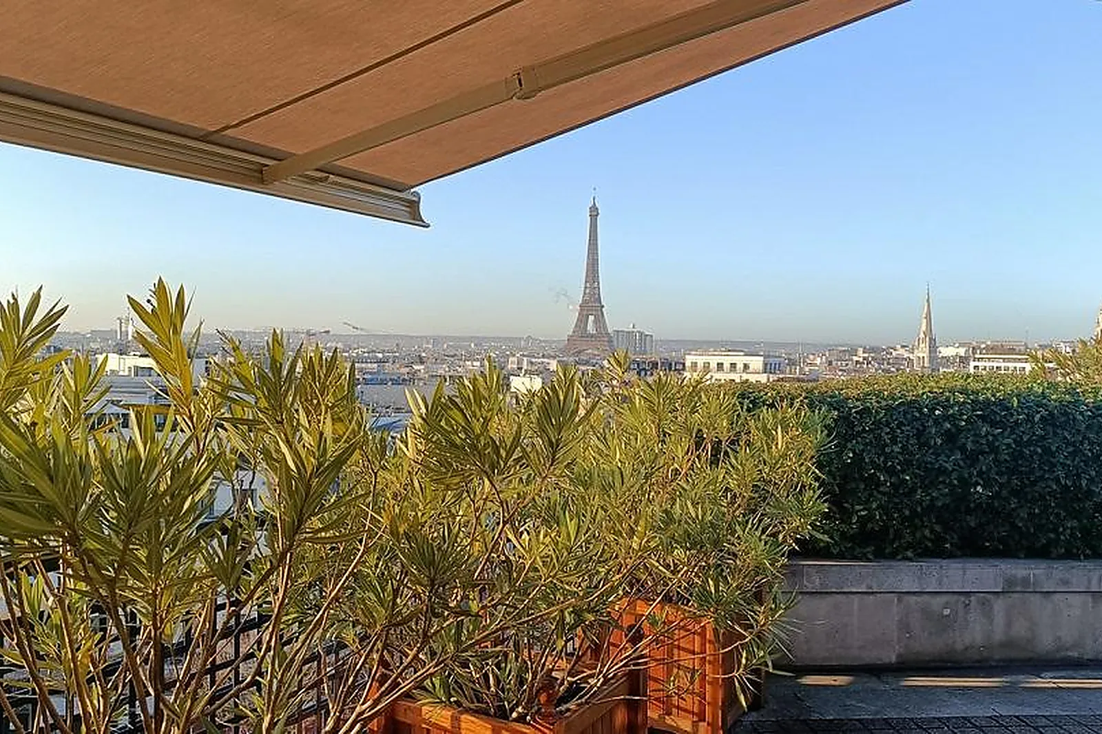Lieux événementiels, TERRASSE DES CHAMPS ELYSÉES