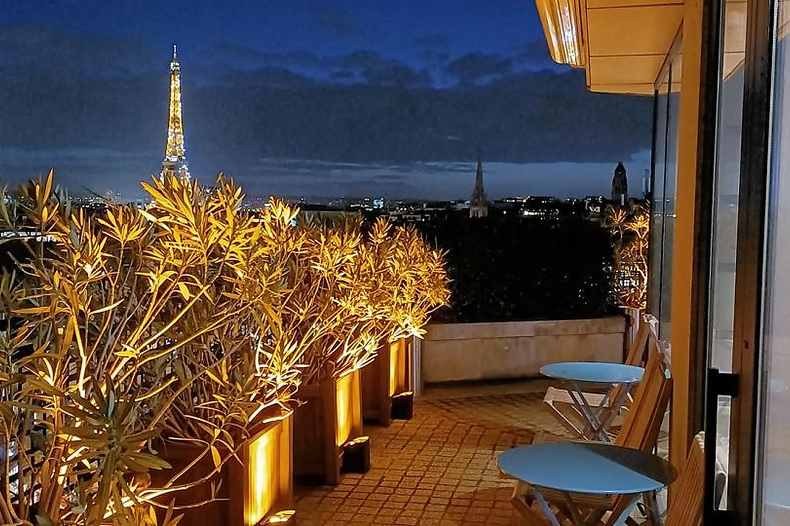 Lieux événementiels, TERRASSE DES CHAMPS ELYSÉES