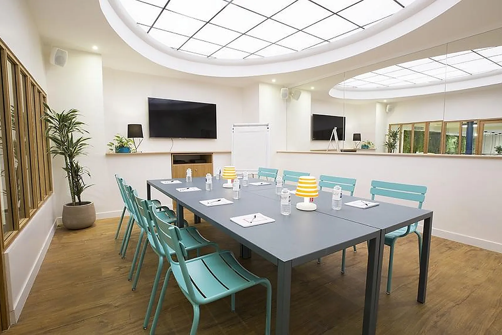 Lieux événementiels, THE PLAYCE HÔTEL BY HAPPYCULTURE