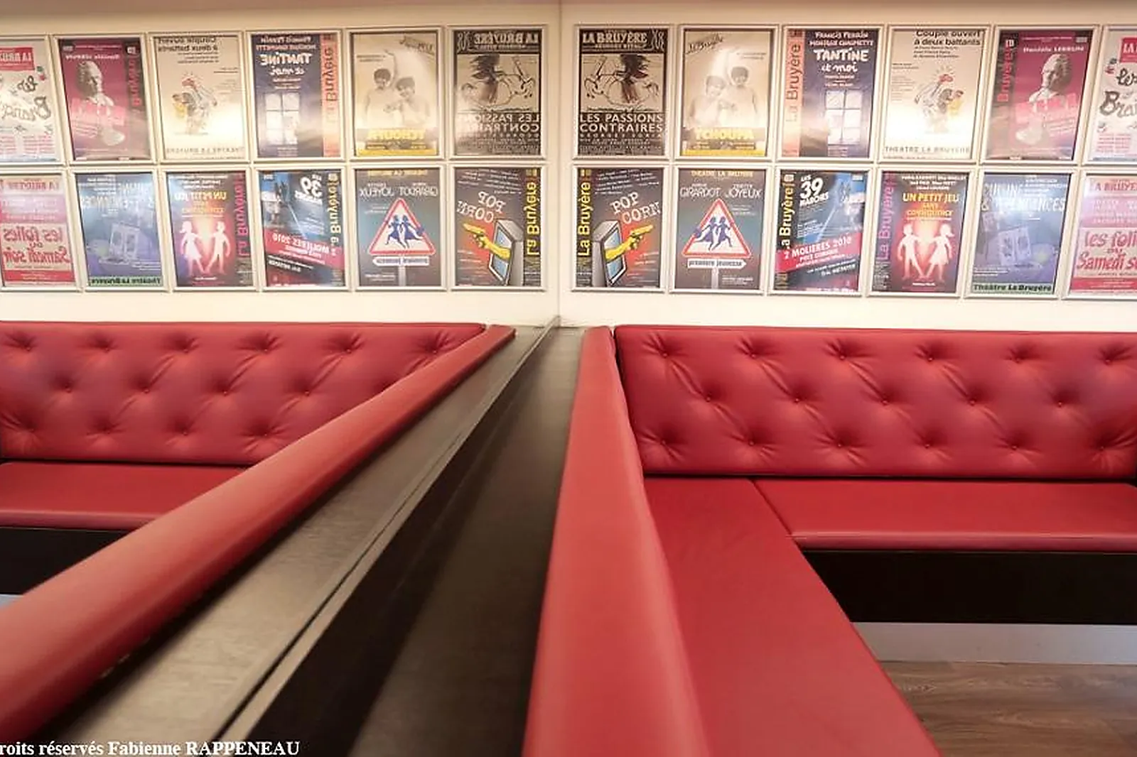 Hôtel, THÉÂTRE LA BRUYÈRE