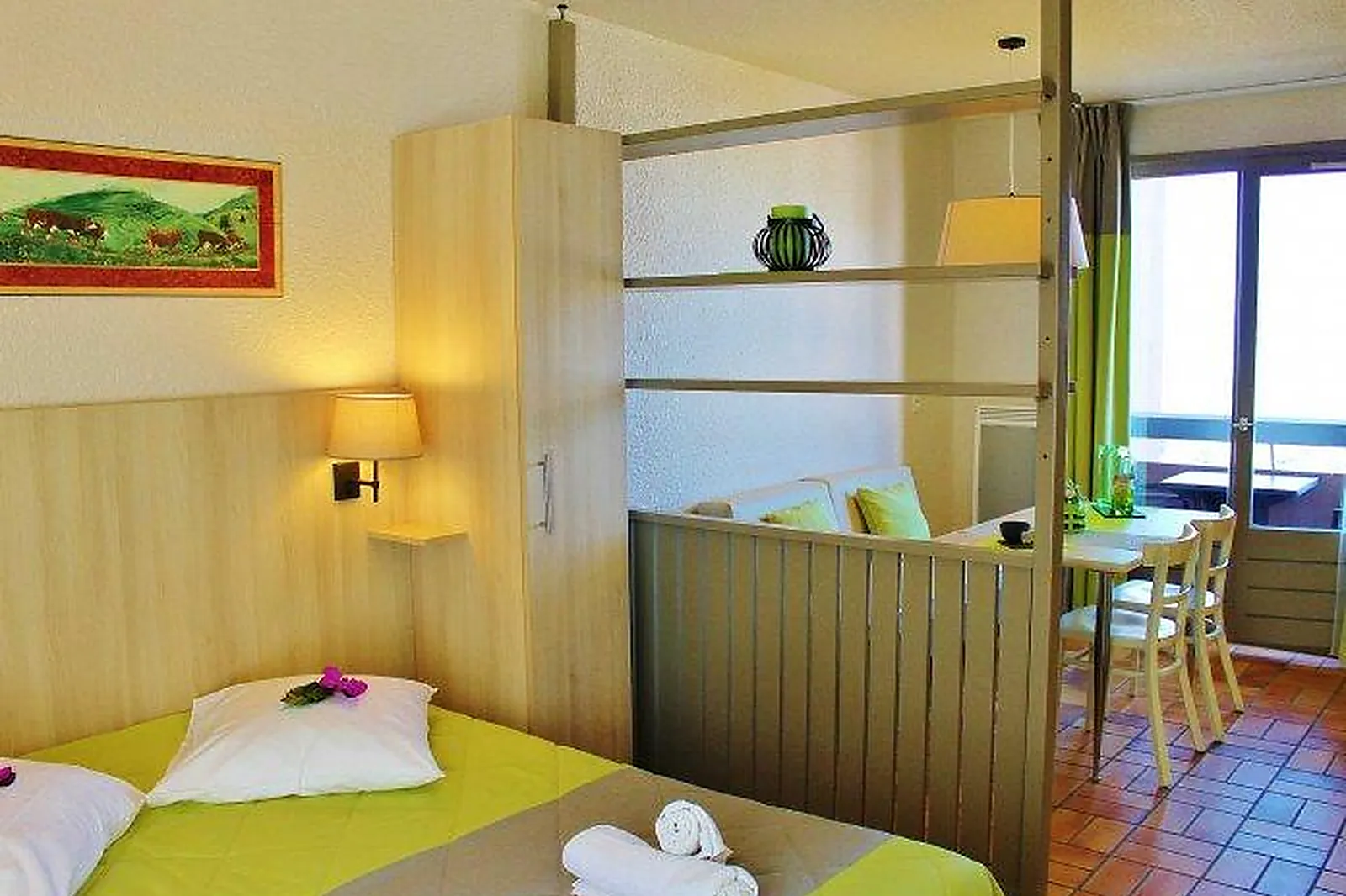 Hôtel, VVF CLUB INTENSE LES RIVES DU LÉMAN À ÉVIAN-LES-BAINS