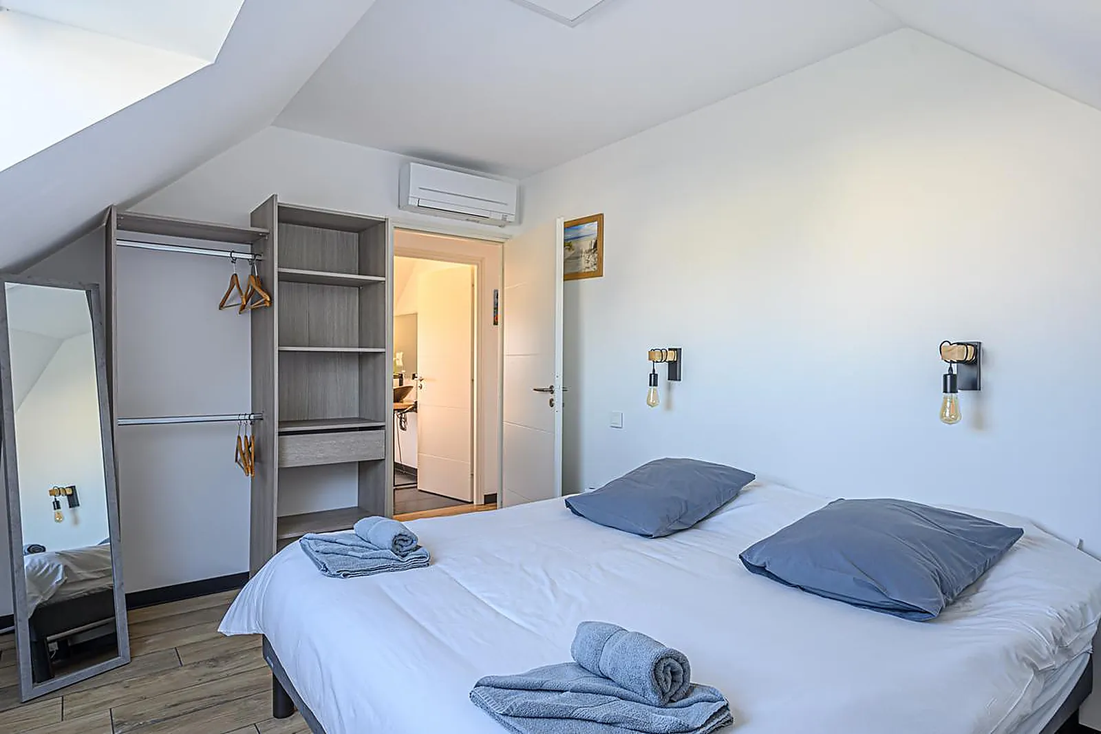 Lieux événementiels, VILLA CHARLES ET ASHTON