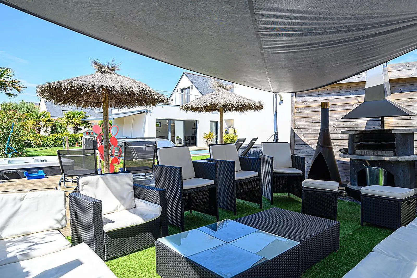 Lieux événementiels, VILLA CHARLES ET ASHTON