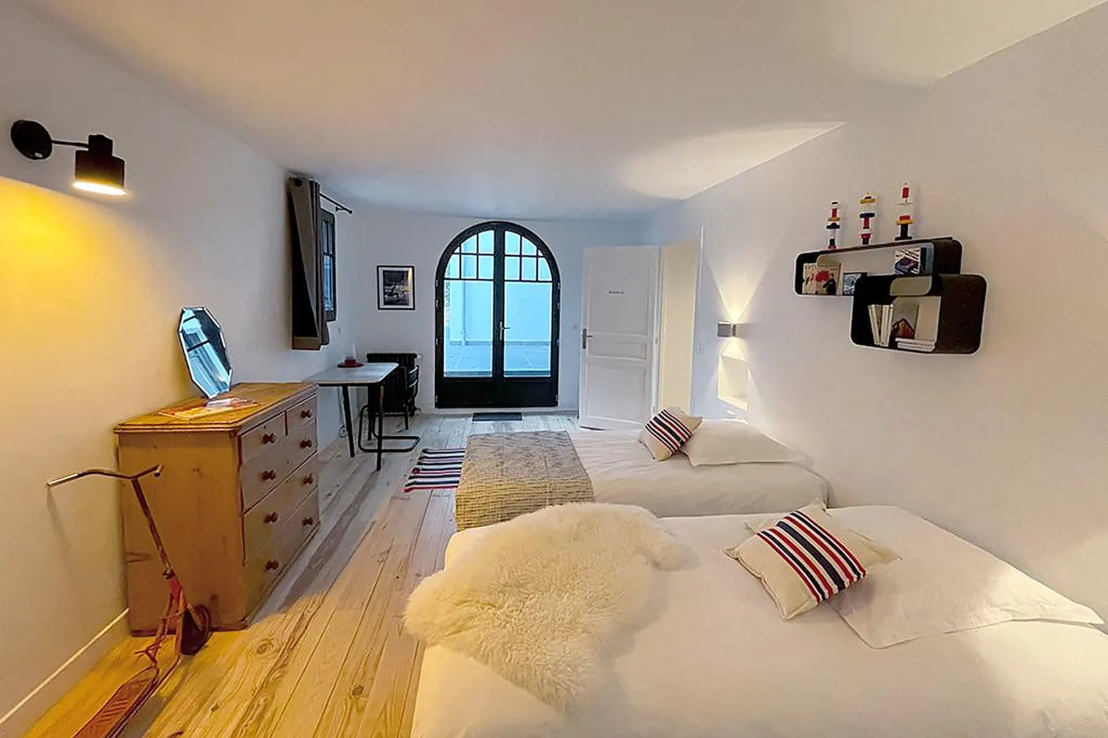 Lieux événementiels, VILLA MONTBEL