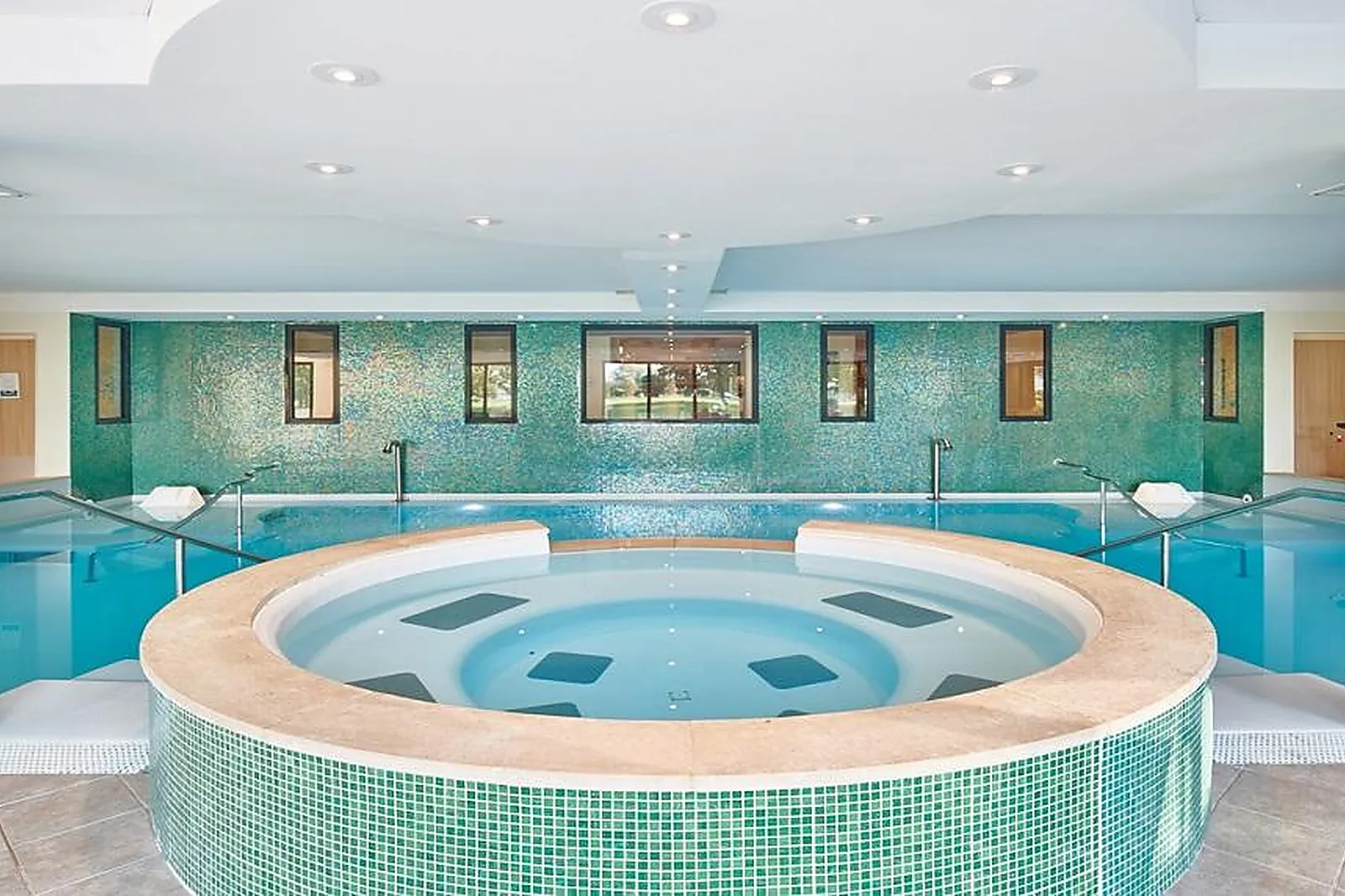 Lieux événementiels, VILLA DU LAC & SPA