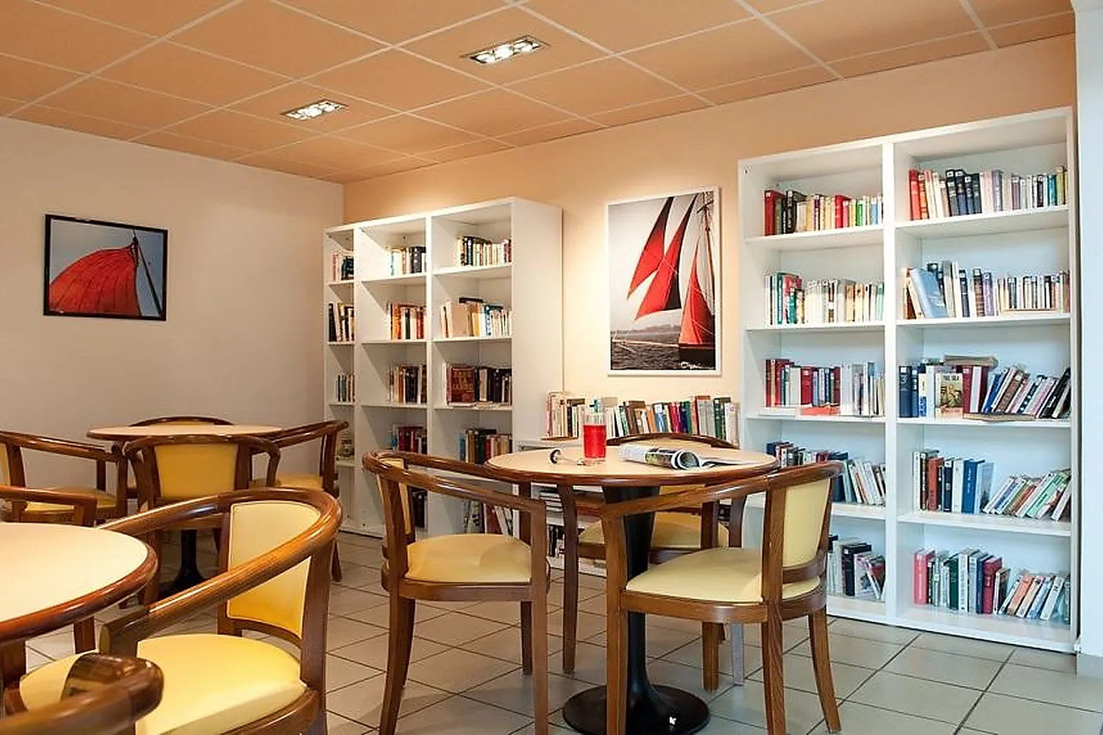 Lieux événementiels, VILLAGE CLUB KERLANNIC