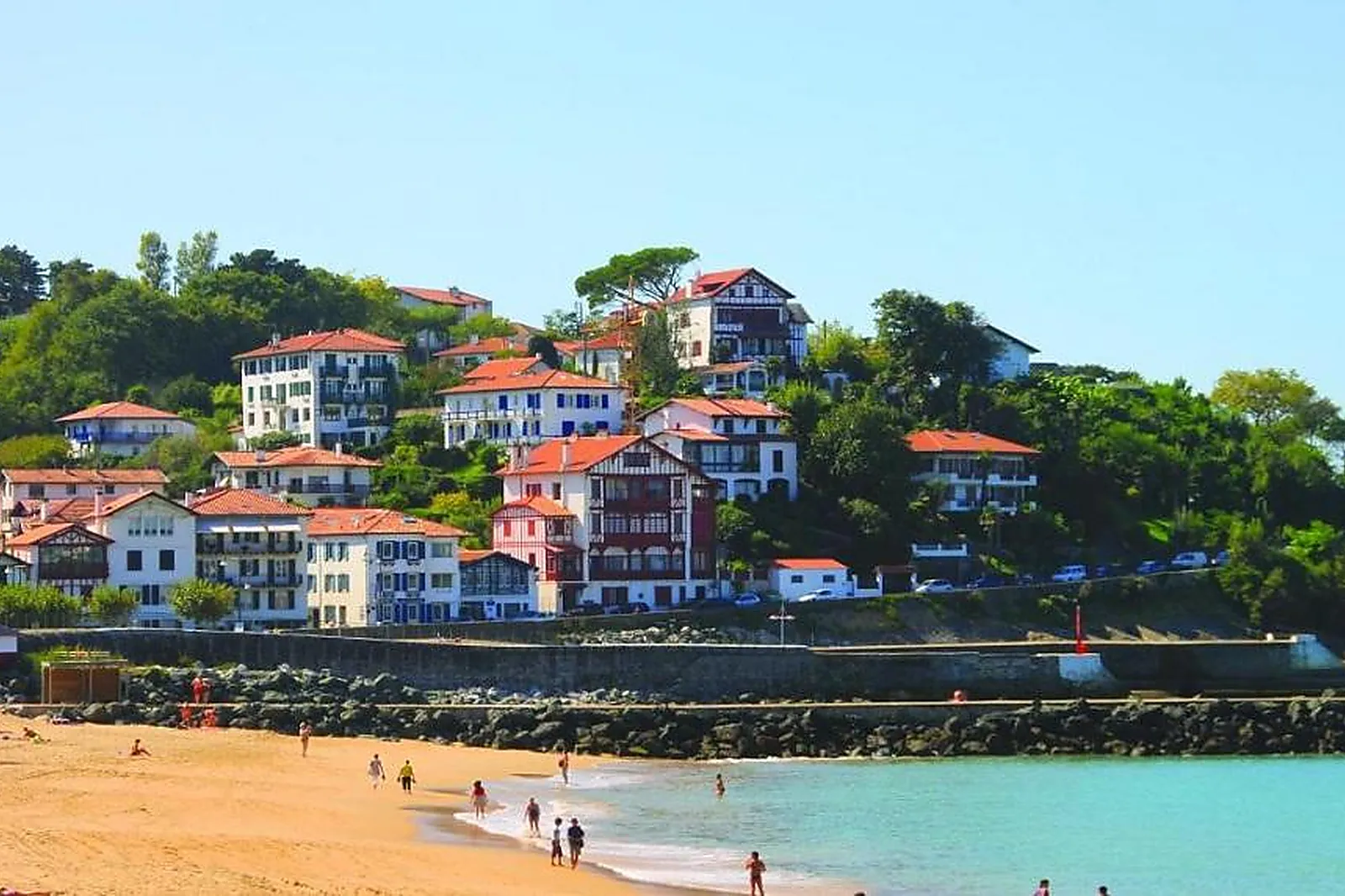 Lieux événementiels, VILLAGE CLUB LE SAINT IGNACE