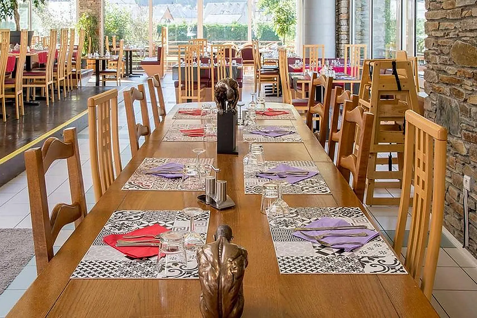 Lieux événementiels, VILLAGE CLUB LES BALCONS DES PYRÉNÉES