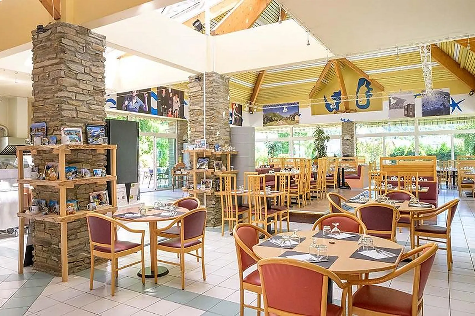 Lieux événementiels, VILLAGE CLUB LES BALCONS DES PYRÉNÉES