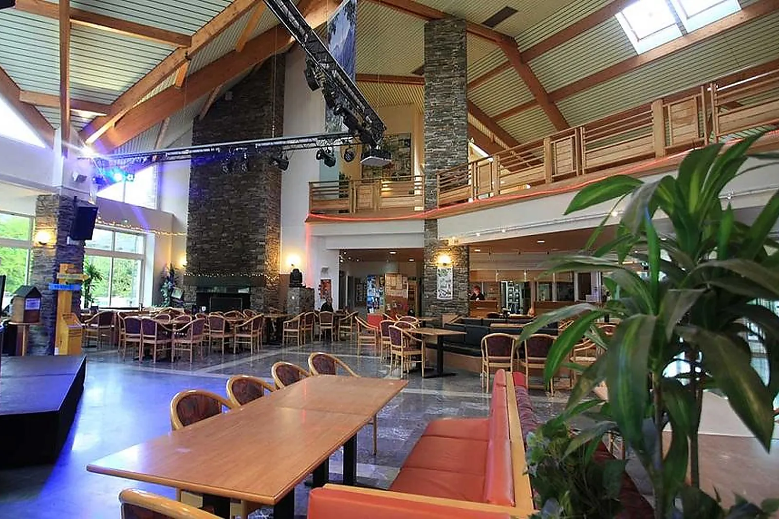 Lieux événementiels, VILLAGE CLUB LES BALCONS DES PYRÉNÉES