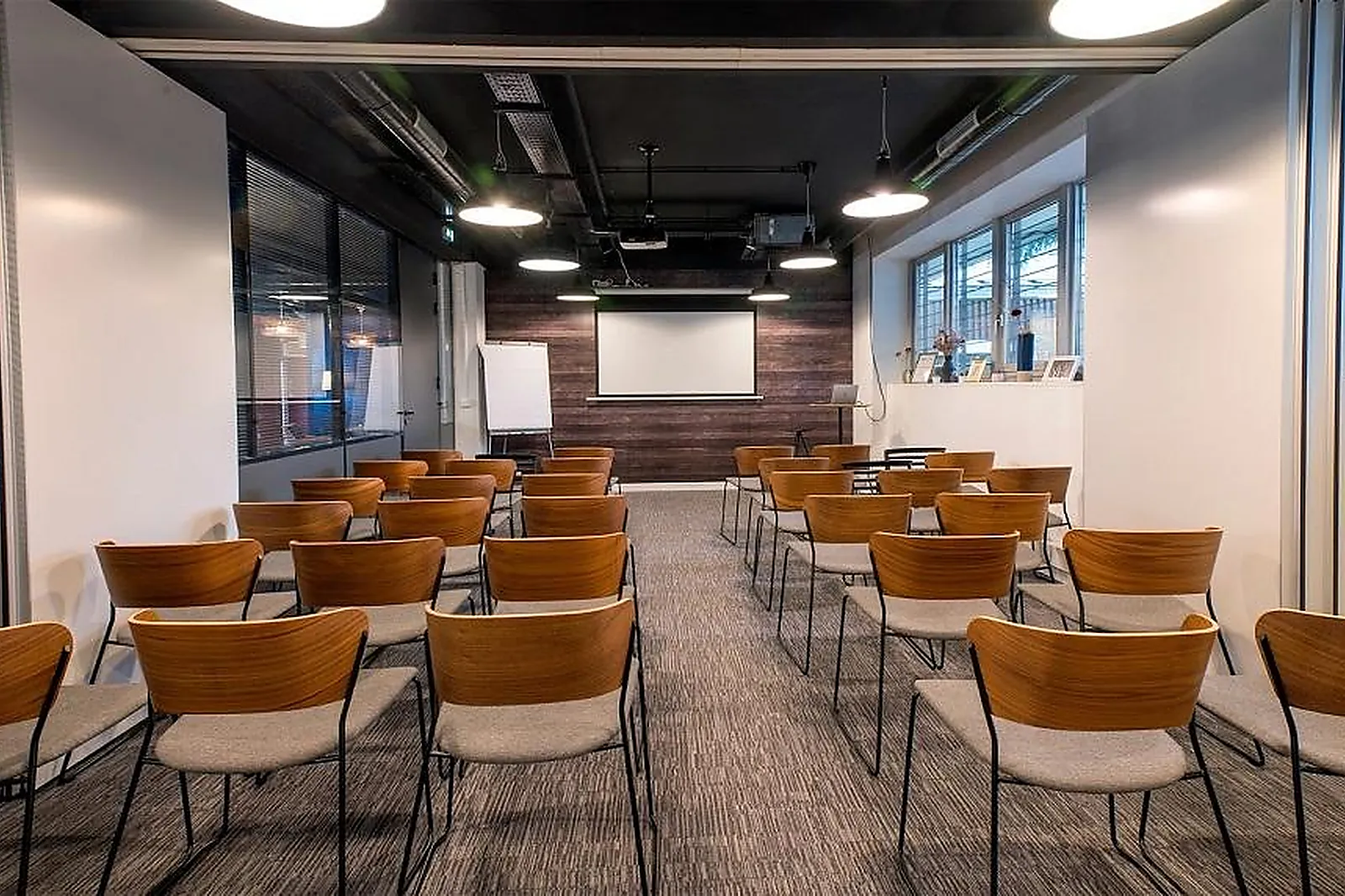 Lieux événementiels, WORK & SHARE CLICHY