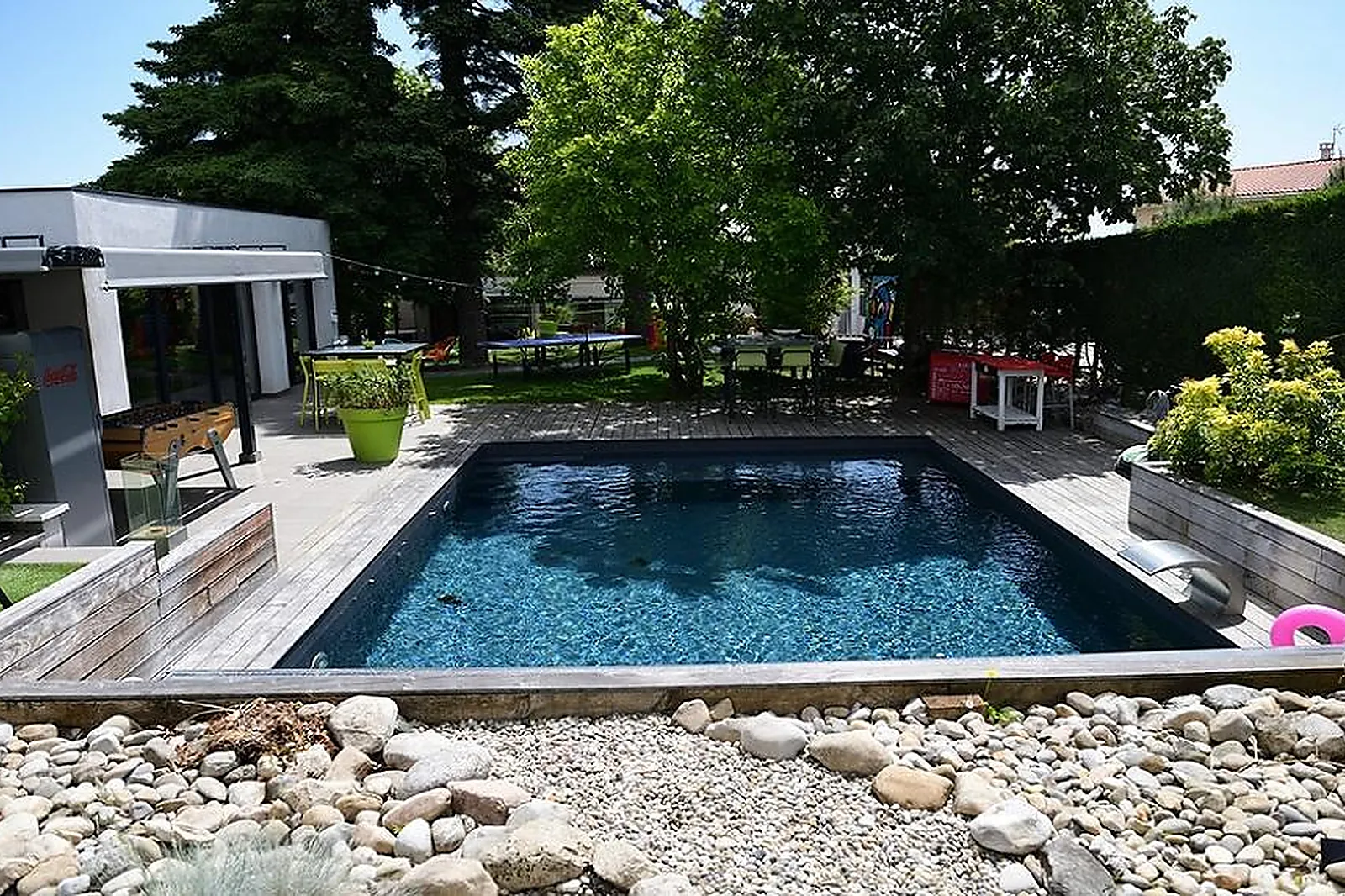 Lieux événementiels, WORK AND PLAY - SALLES DE RÉUNION